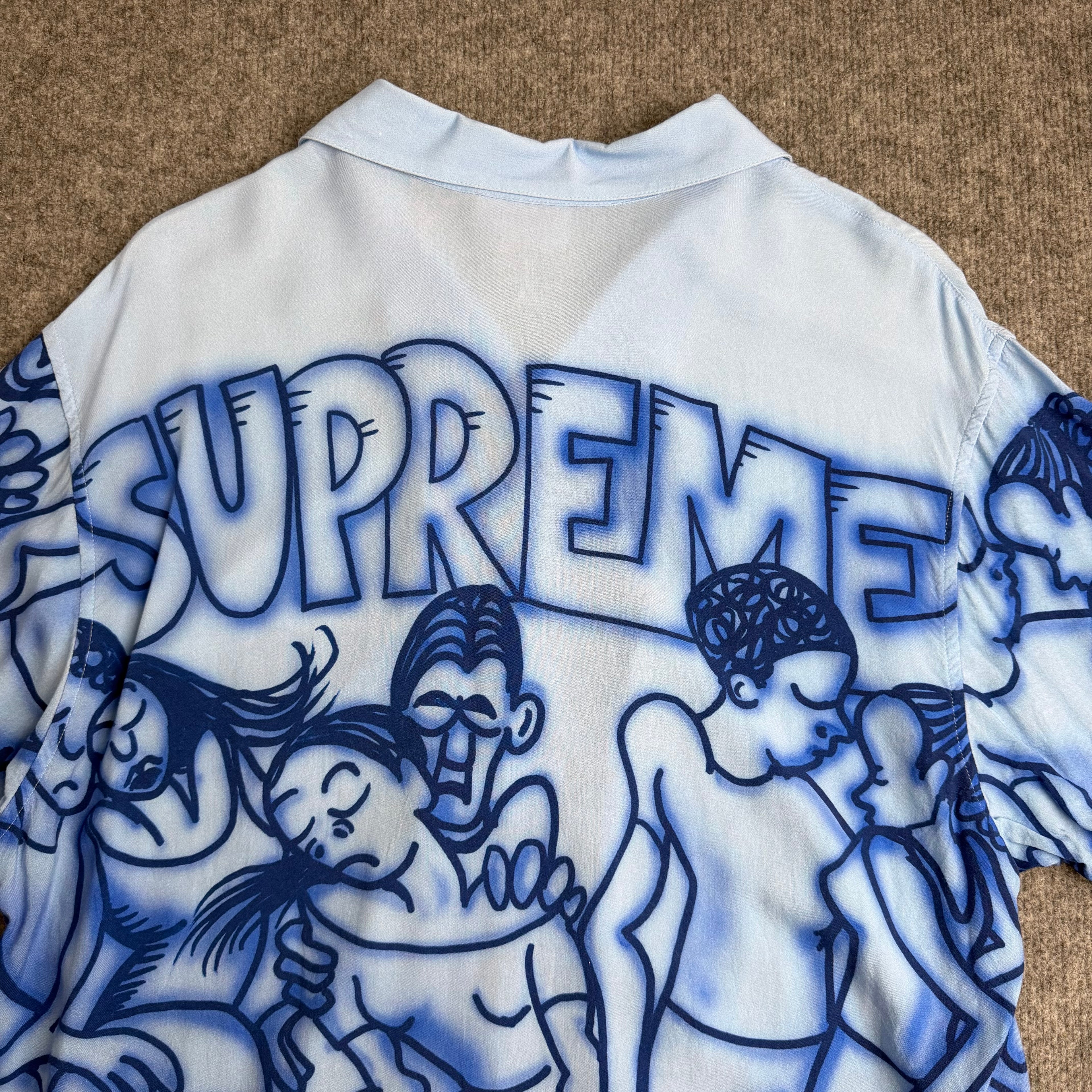 Supreme skjorte (Str. L)