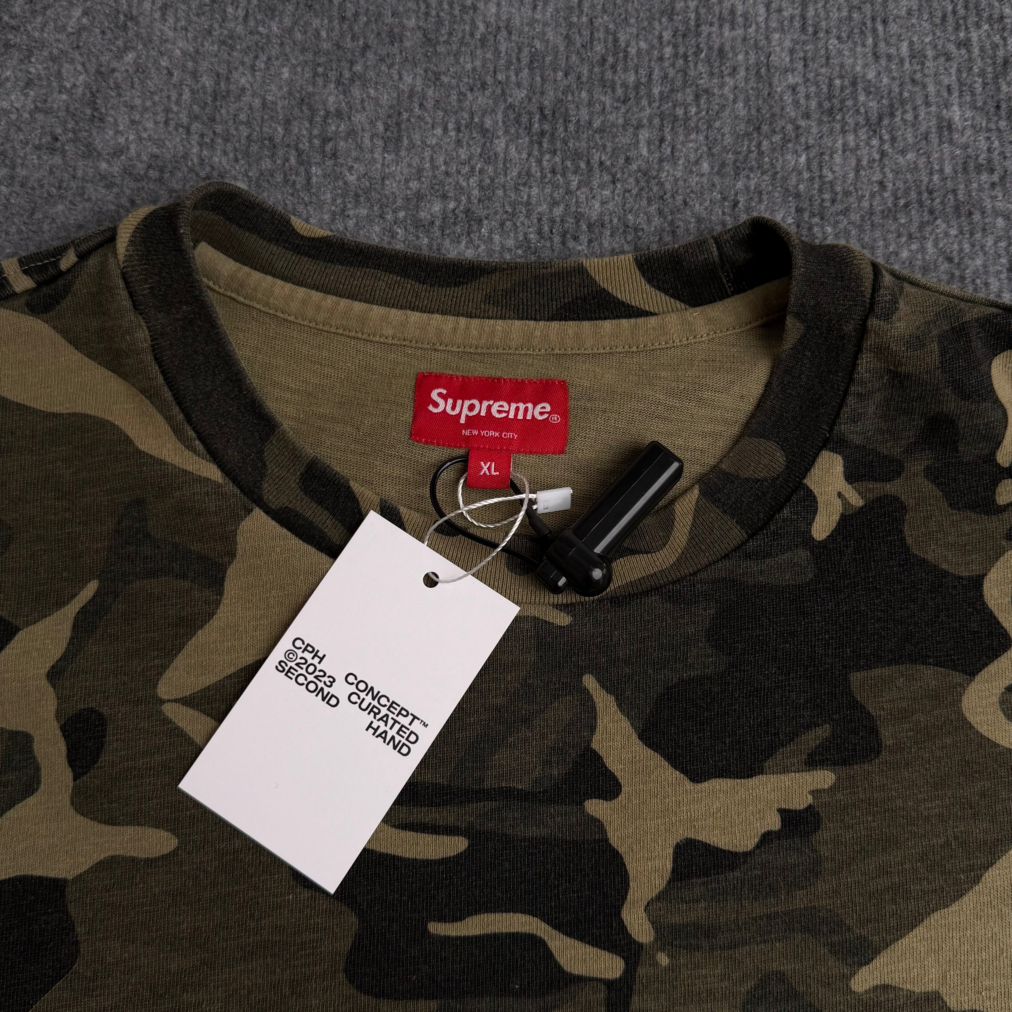 Supreme t-shirt (Str. XL)