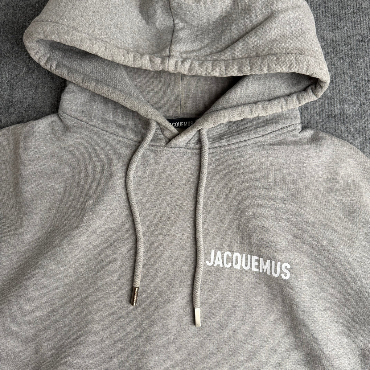 Jacquemus hættetrøje (Str. M)
