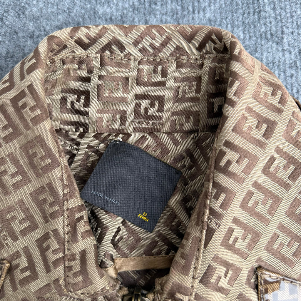 Fendi jakke (Str. S)