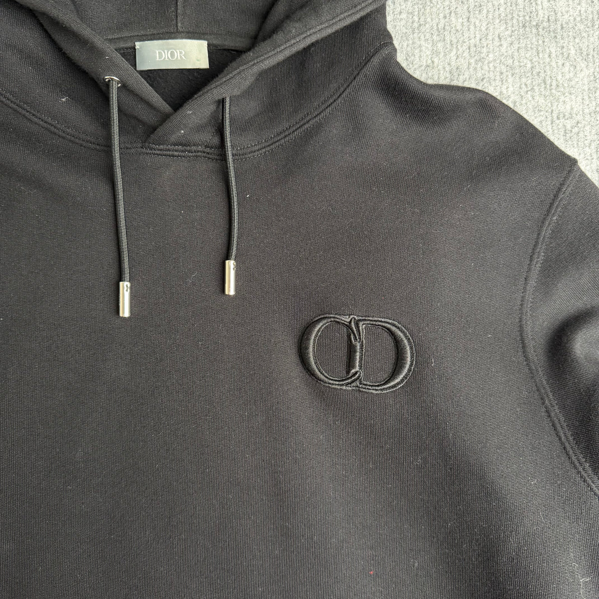 Christian Dior hættetrøje (Str. S)