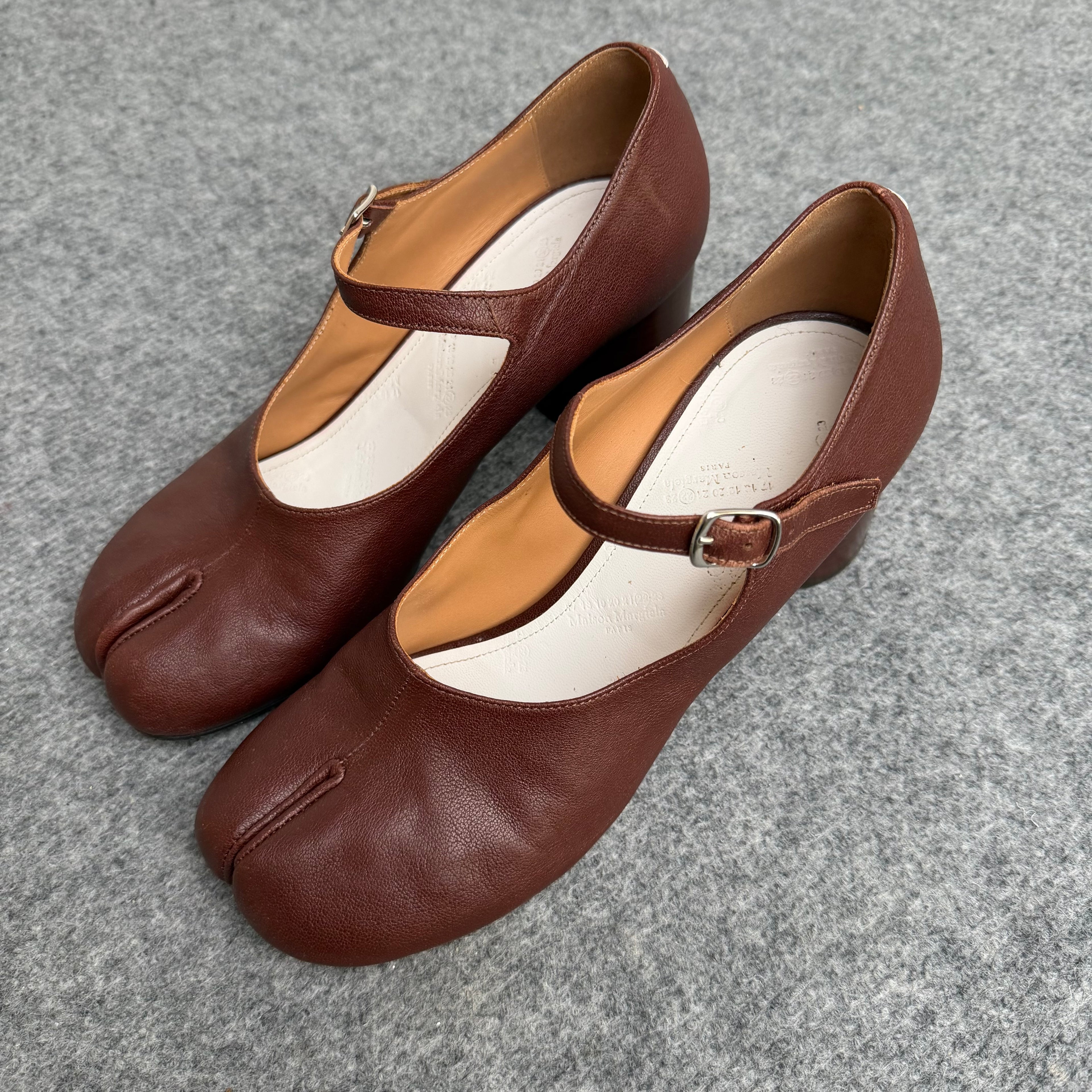 Maison Margiela Tabi Mary-Janes (Str. 39)