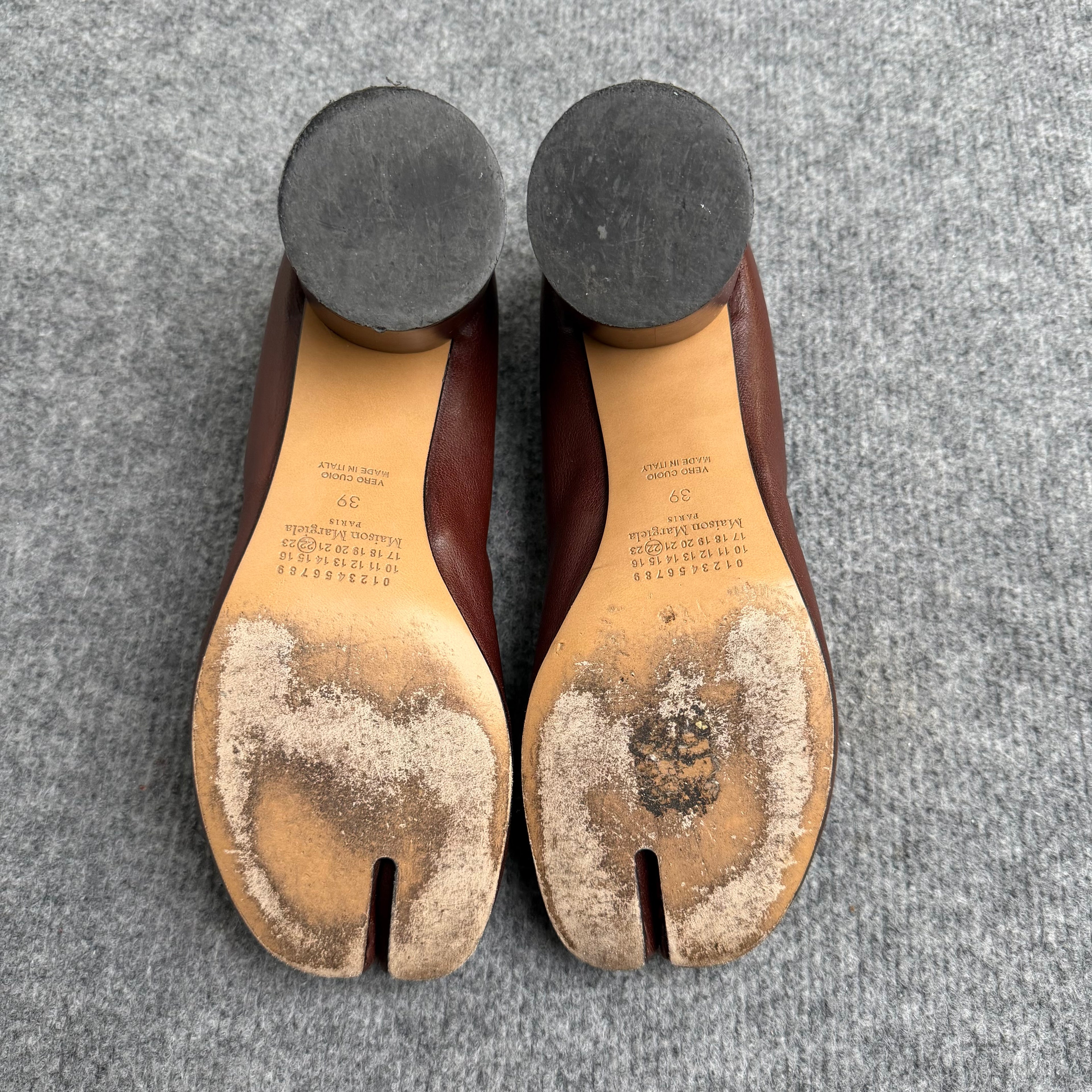 Maison Margiela Tabi Mary-Janes (Str. 39)