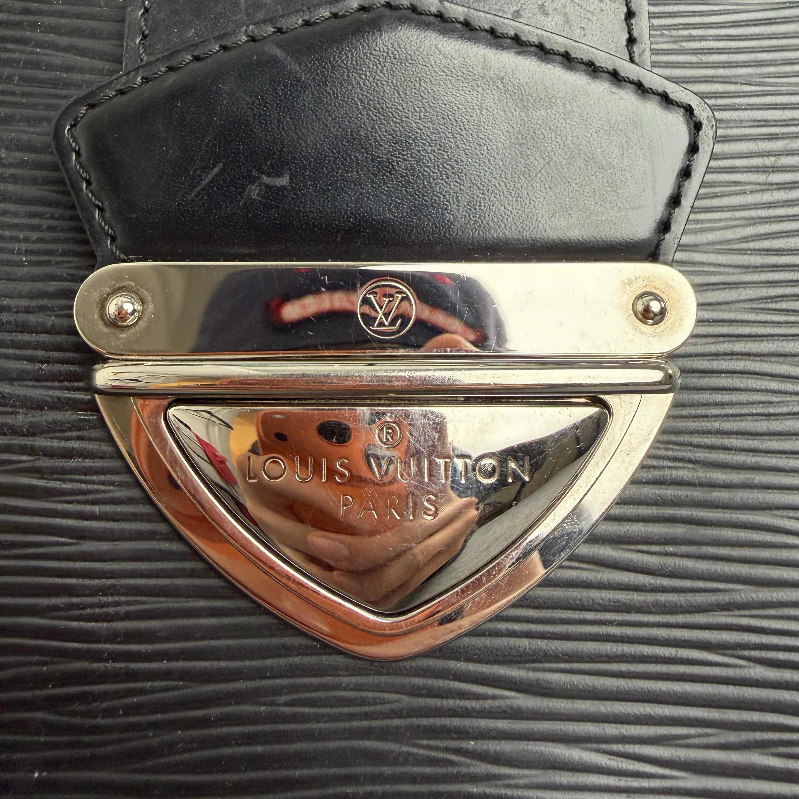 Louis Vuitton Epi Montaigne