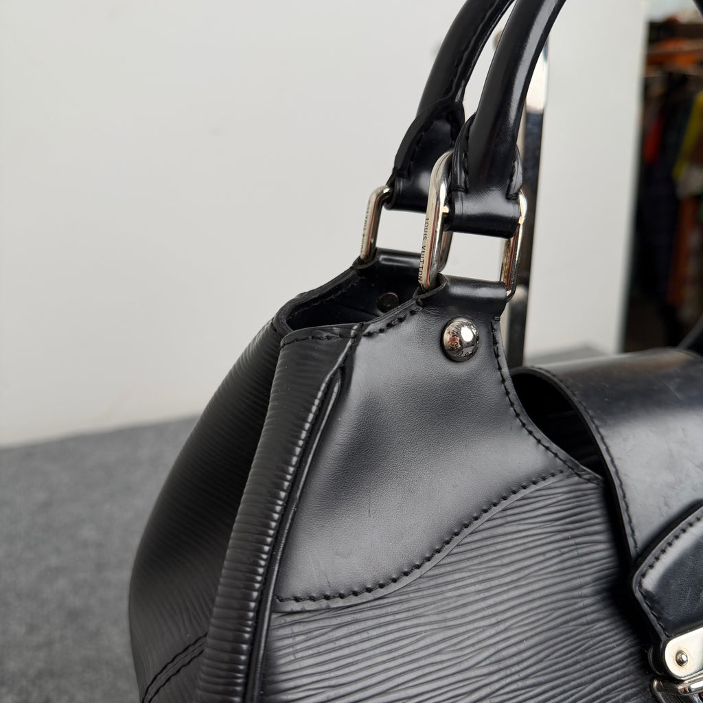Louis Vuitton Epi Montaigne