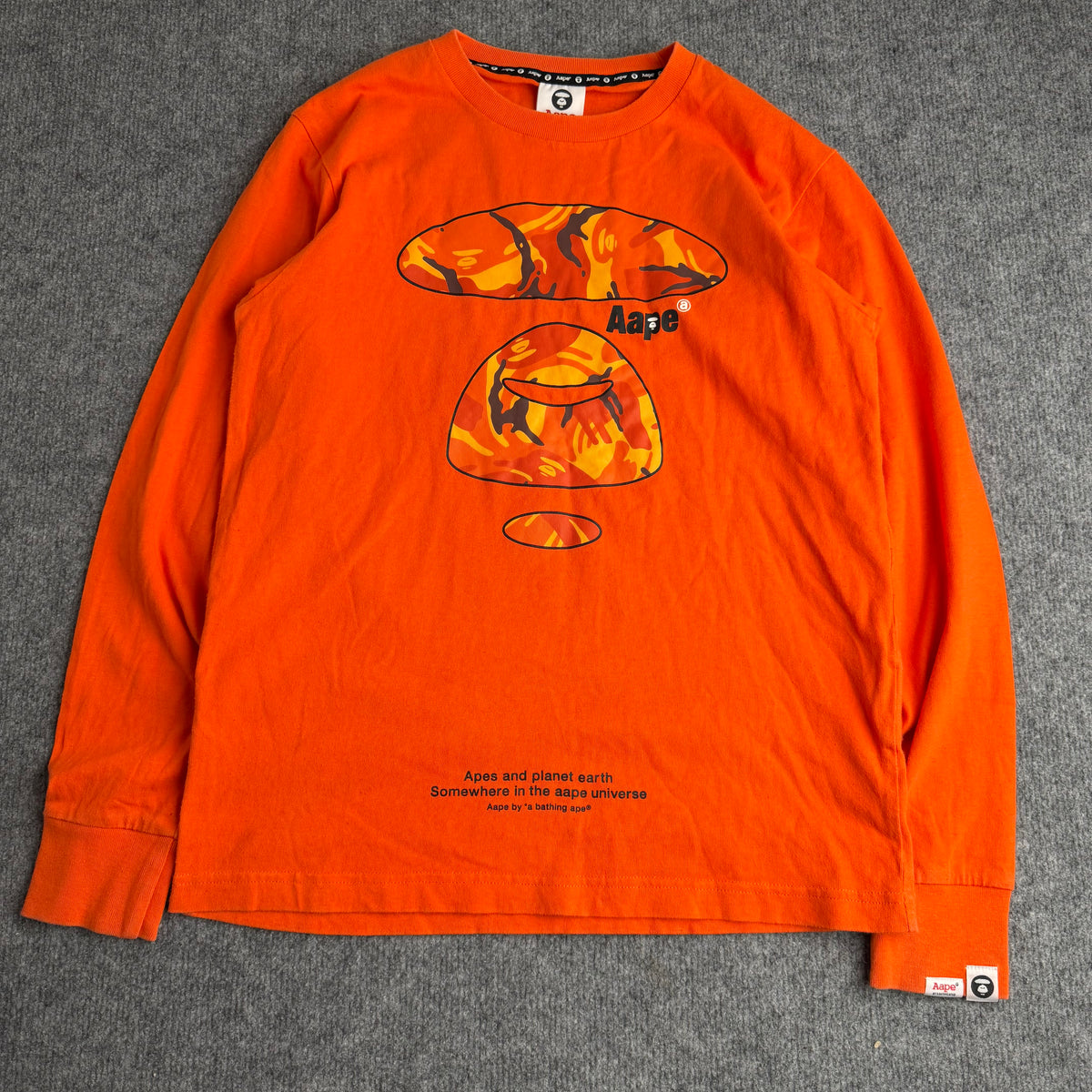 A bathing ape bluse (Str. S)