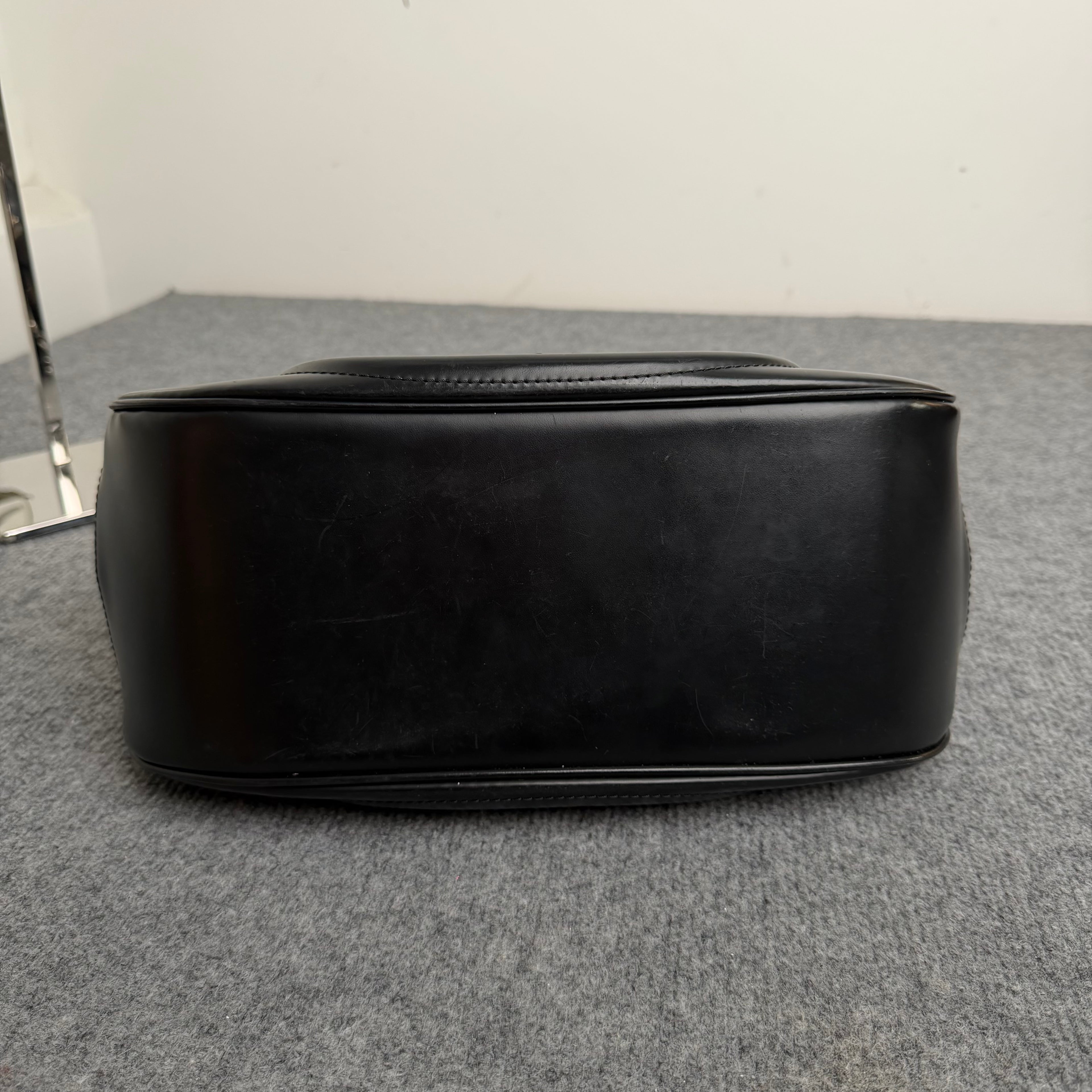 Louis Vuitton Epi Montaigne