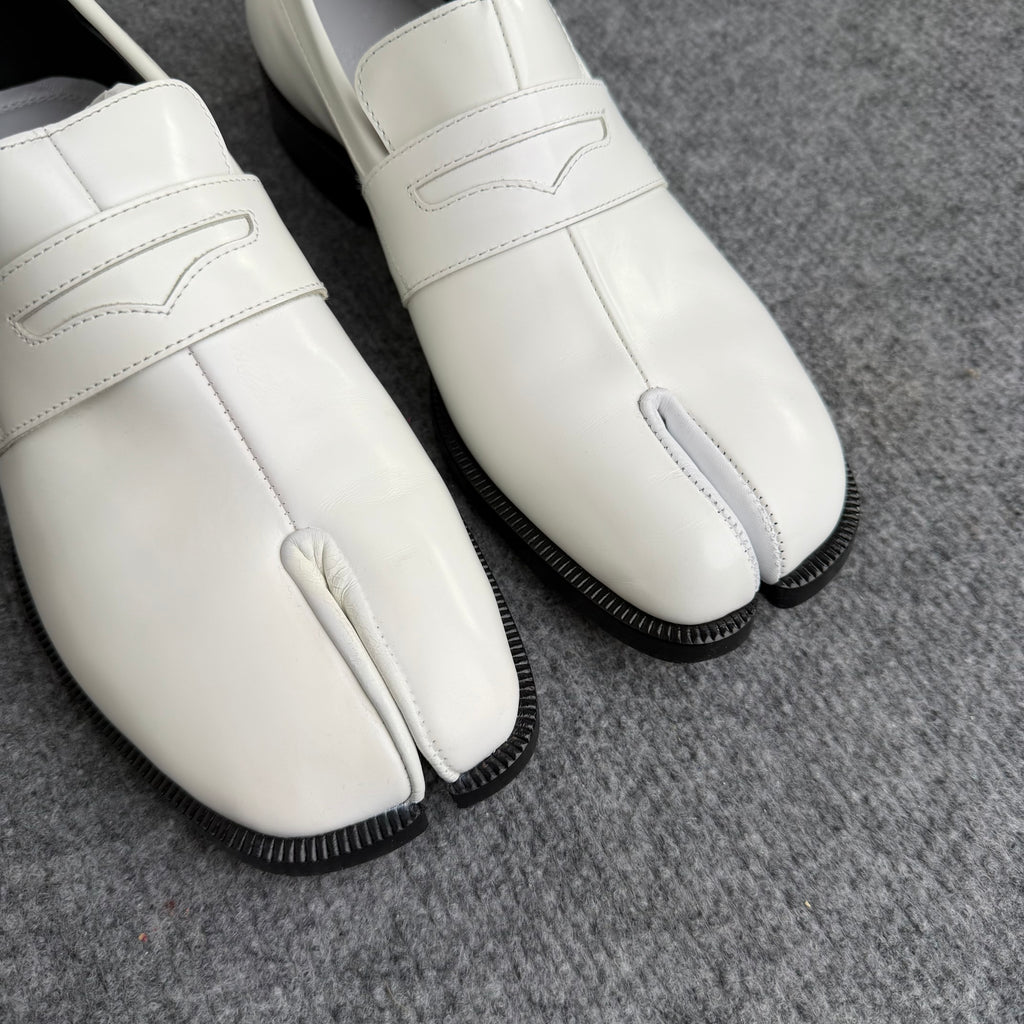 Maison Margiela Tabi Loafers (Str. 38)