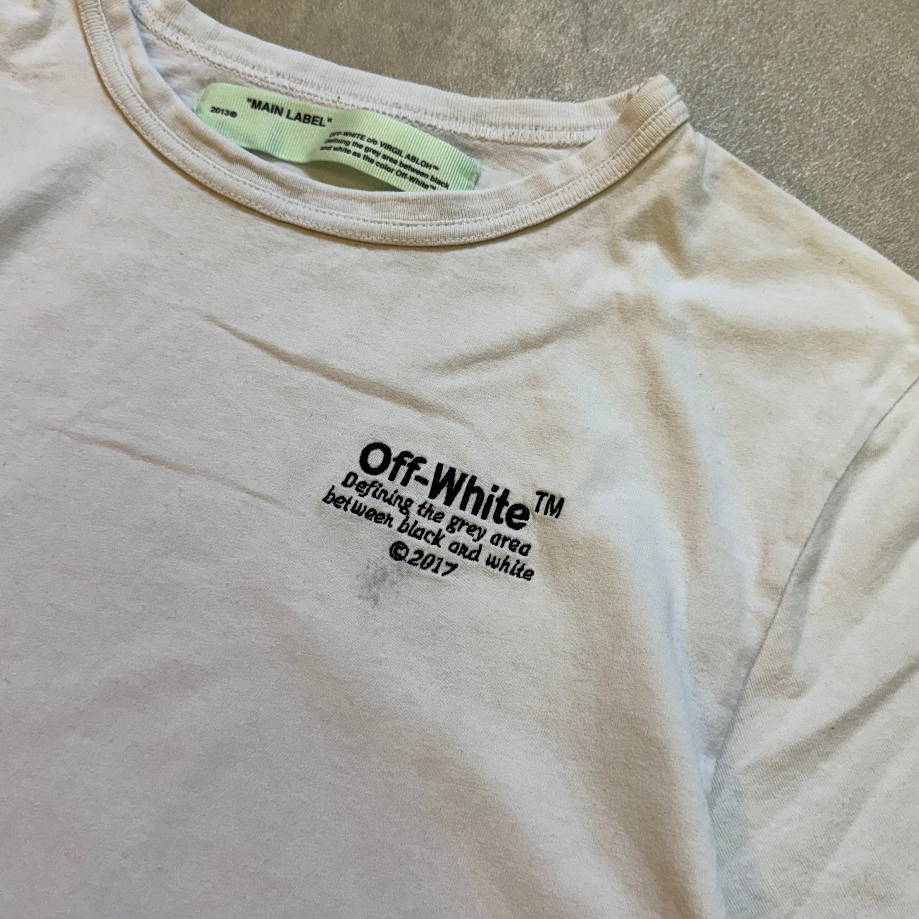 Off White t-shirt (Str. S)