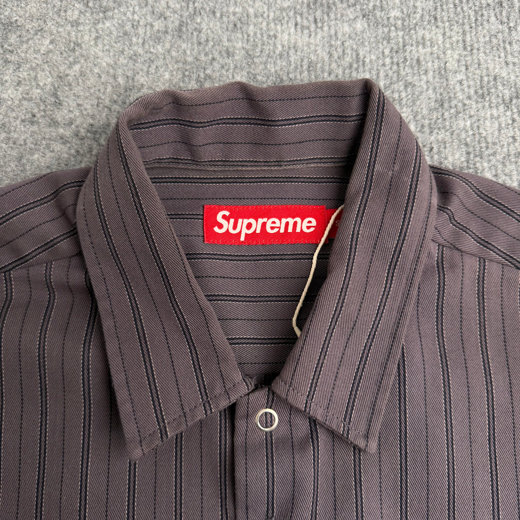 Supreme skjorte (Str. M)
