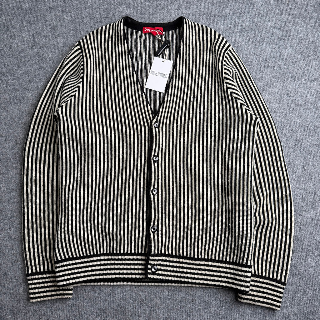 Supreme cardigan (Str. M)