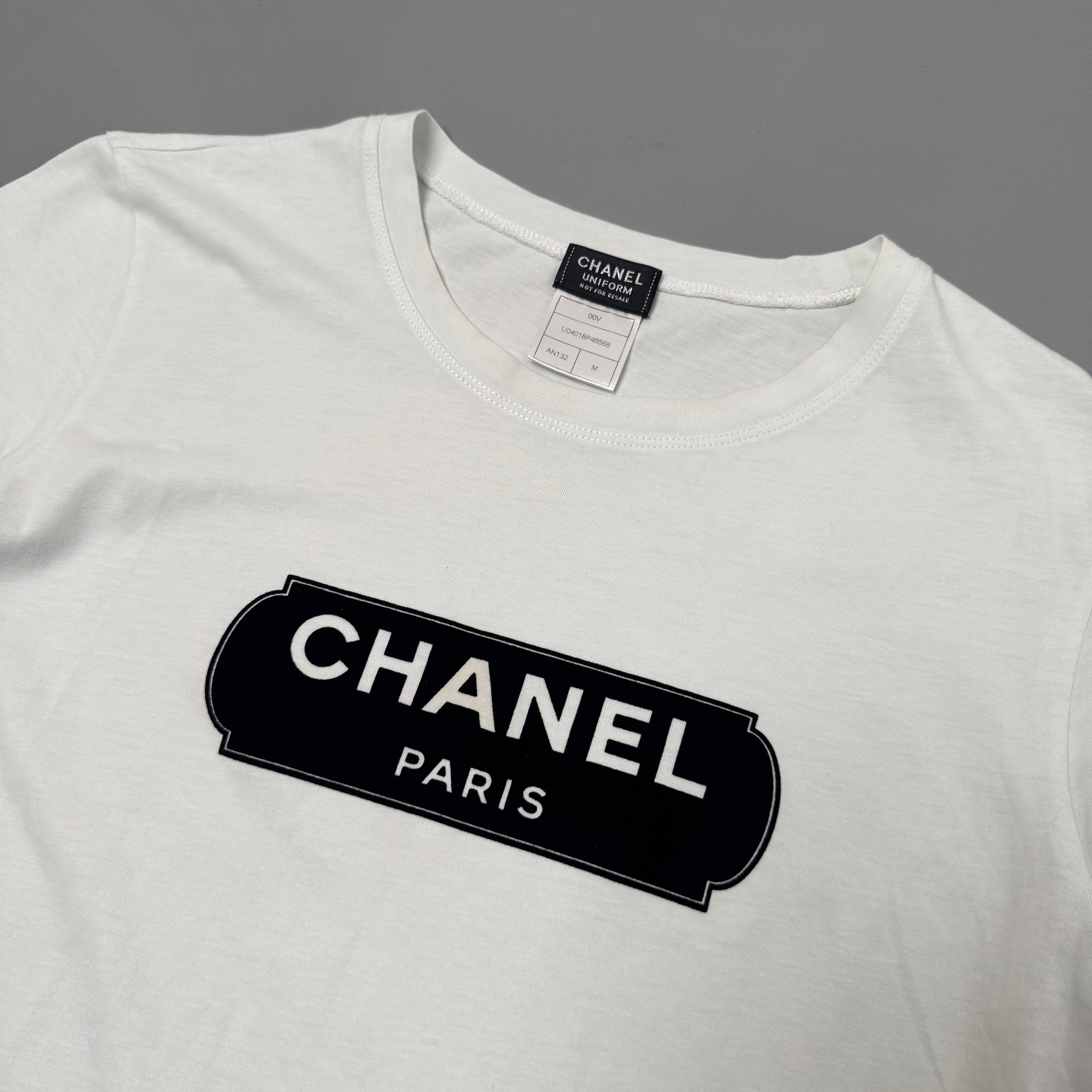 Chanel T-Shirt (Str. S)