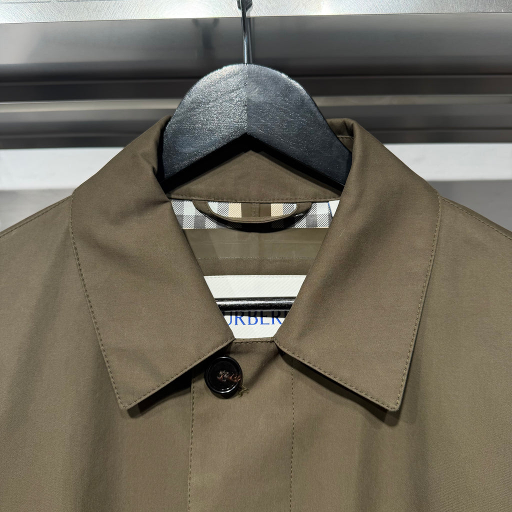 Burberry Frakke (Størrelse M)