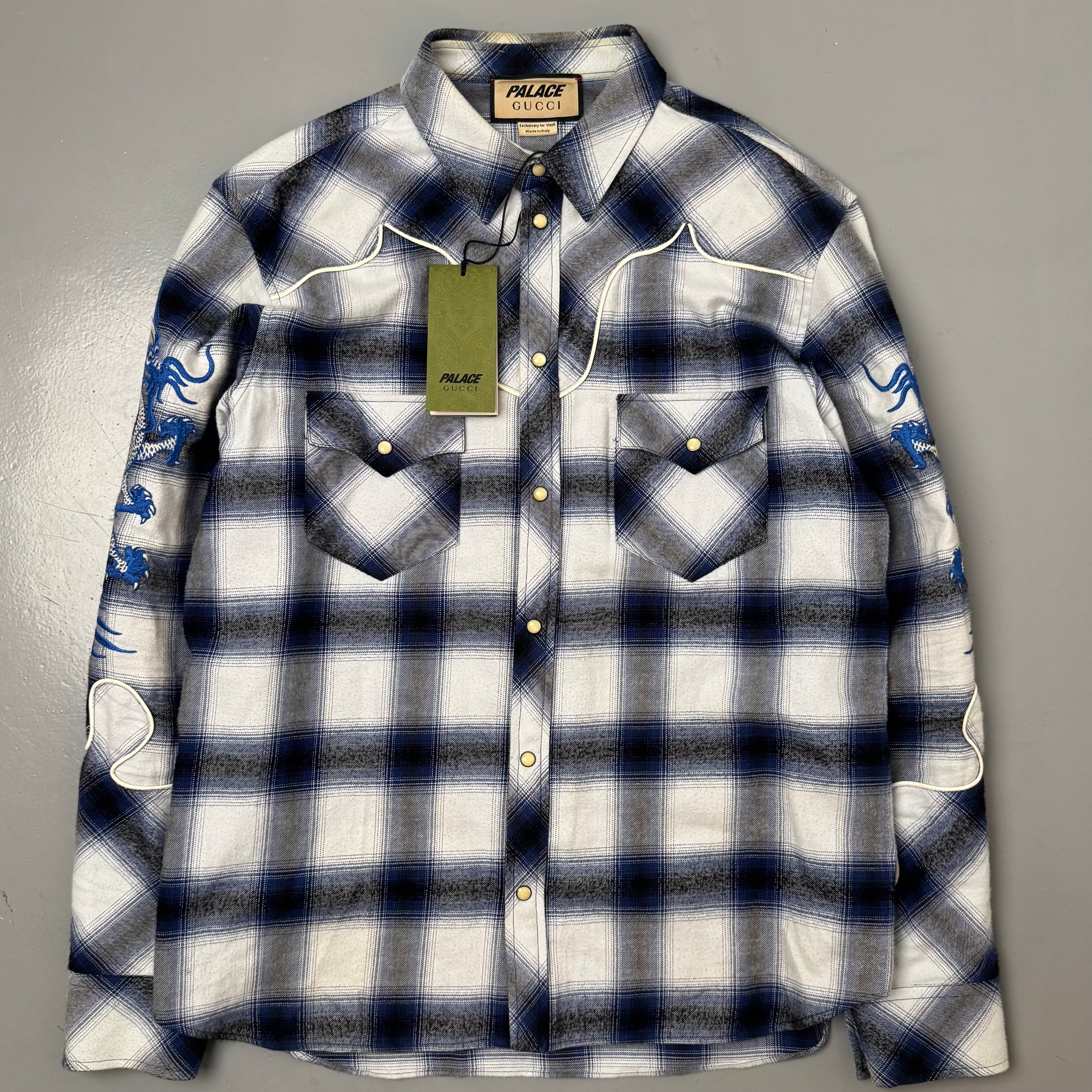 Gucci x Palace skjorte (Str. M)