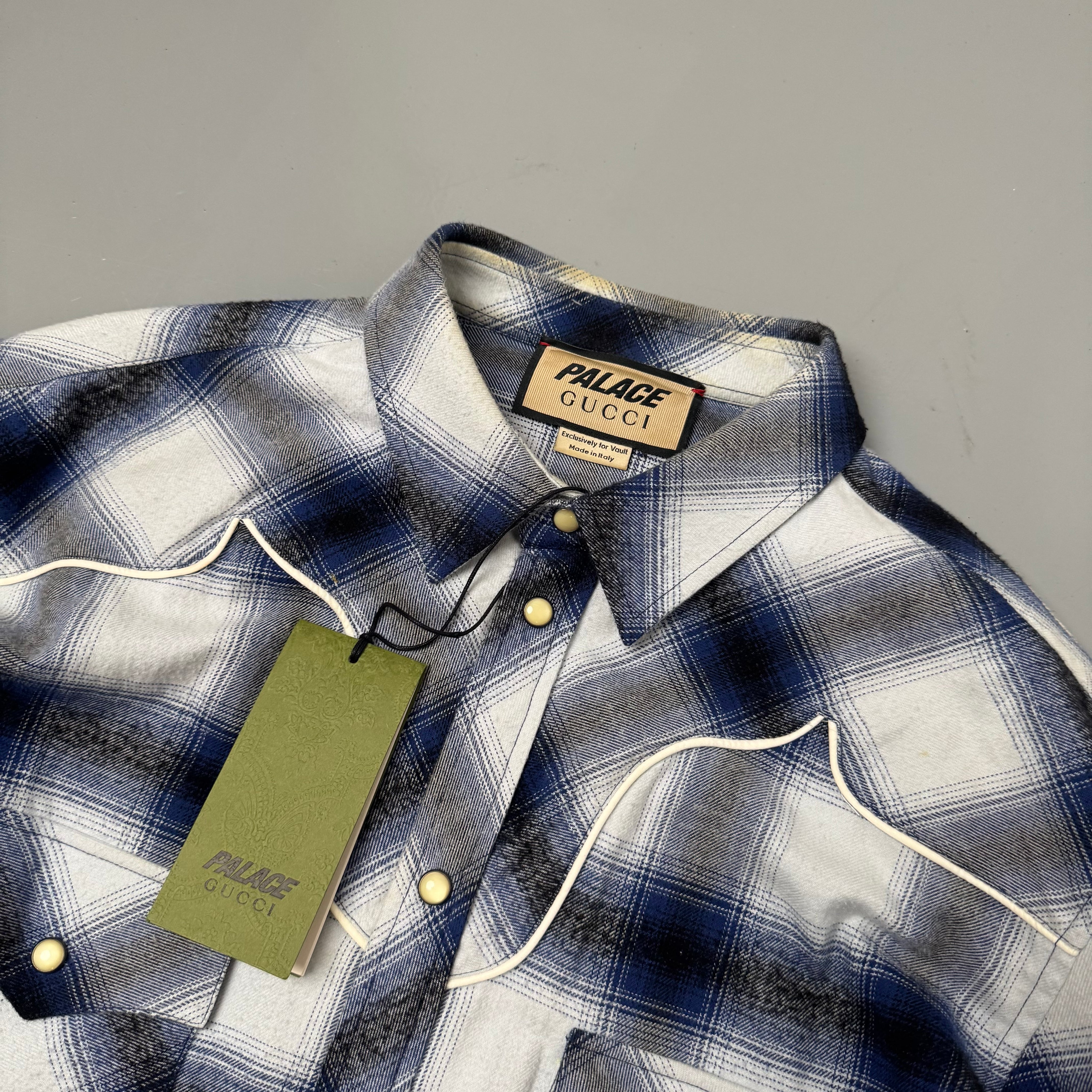 Gucci x Palace skjorte (Str. M)