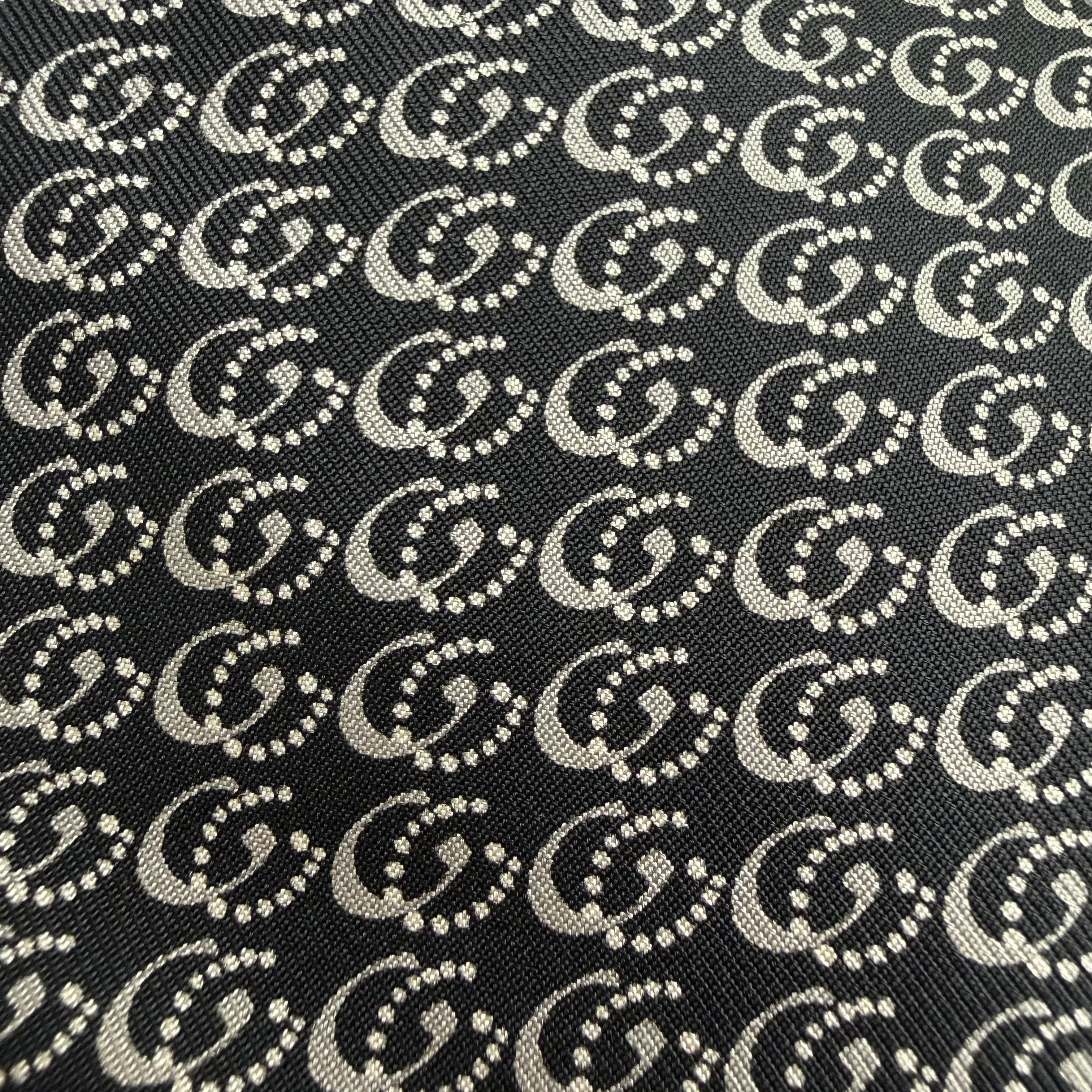 Gucci slips