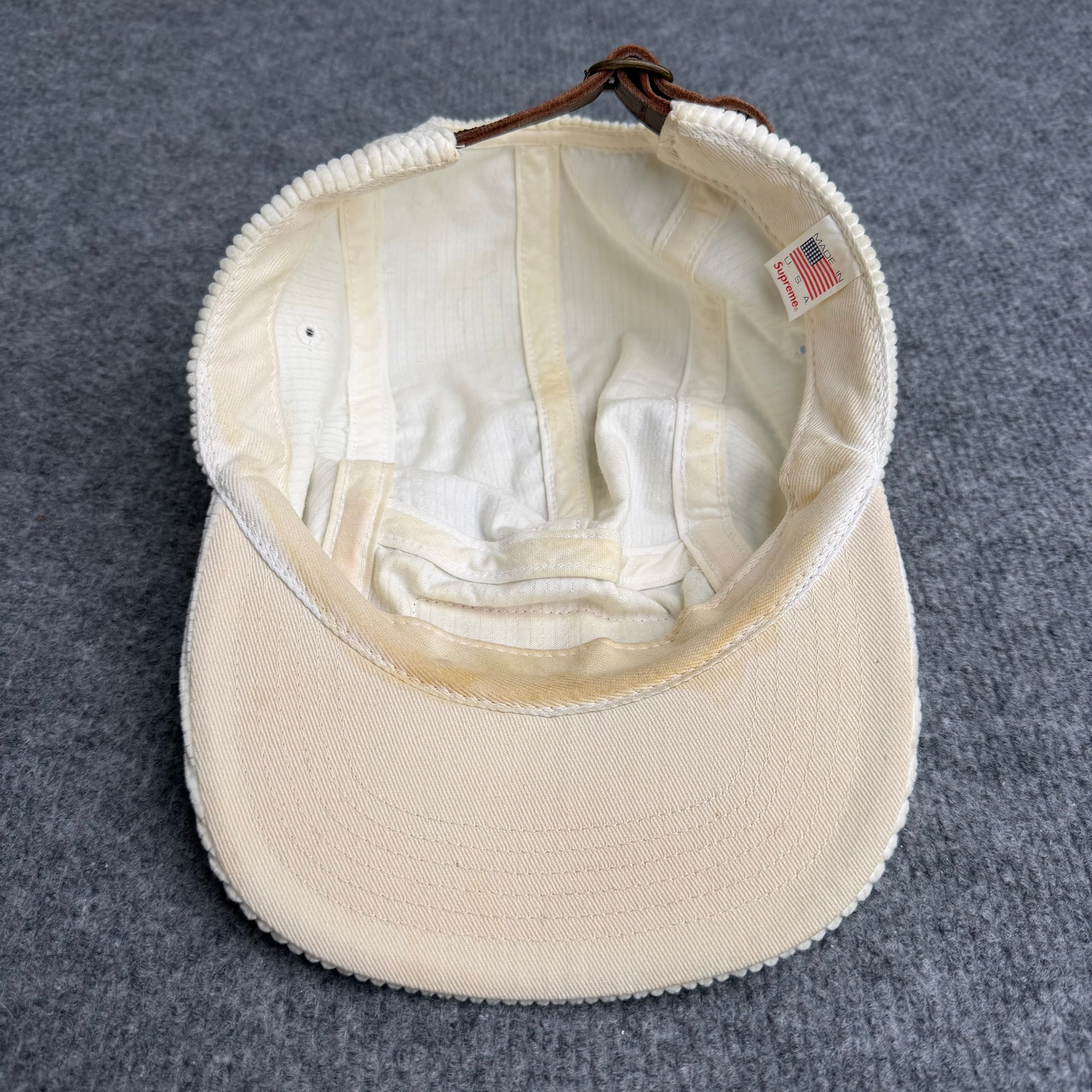 Supreme kasket