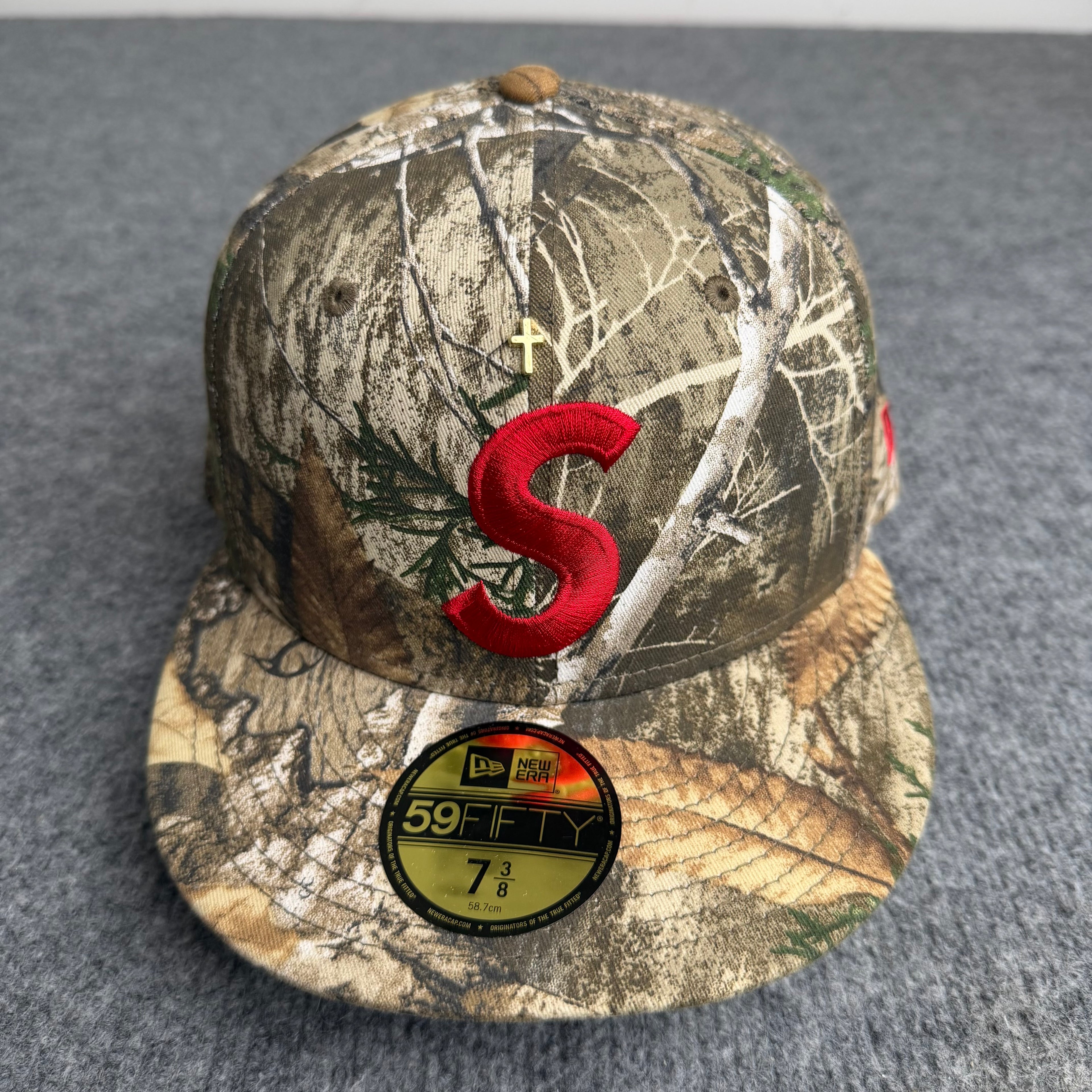 Supreme kasket