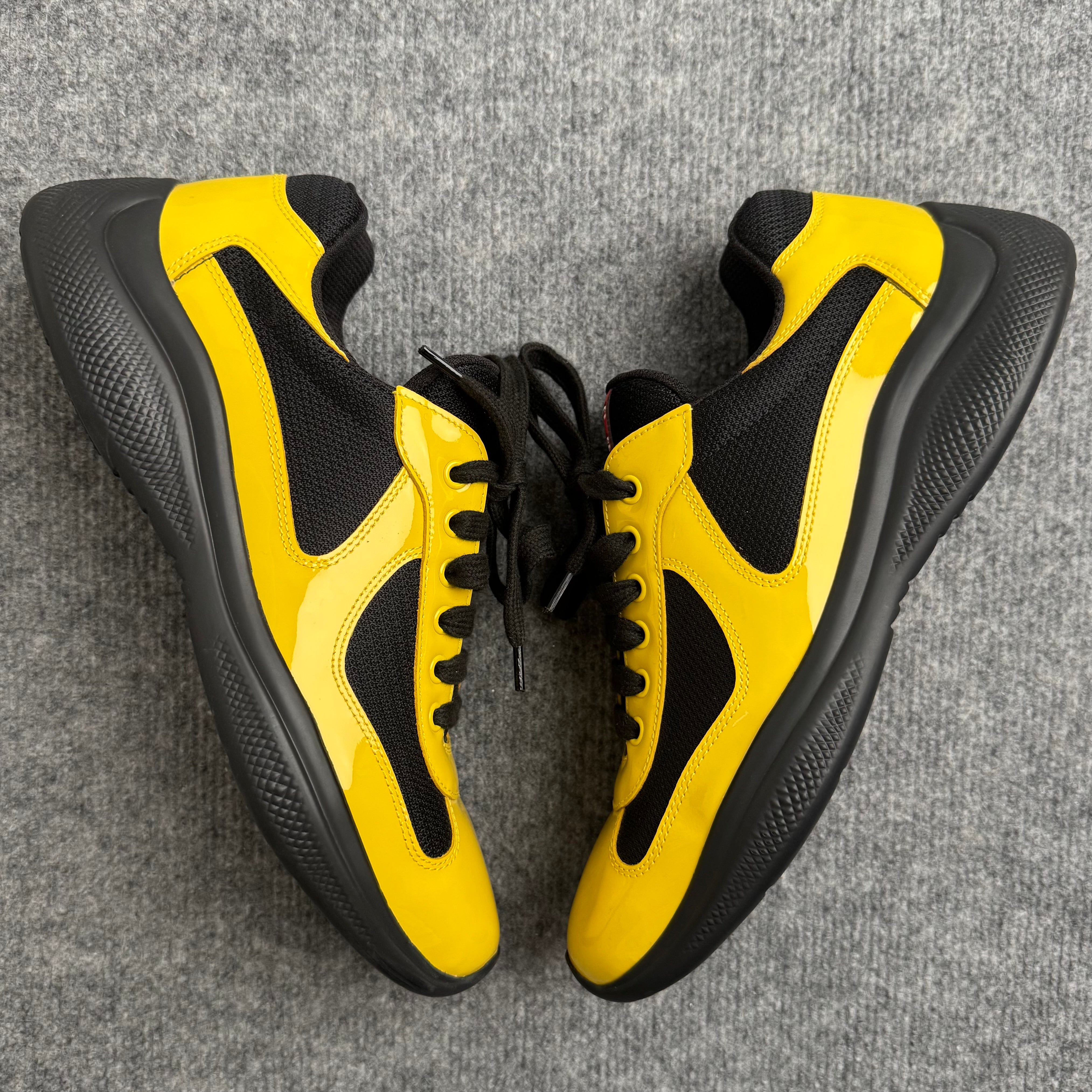 Prada Cups (Str. 43)