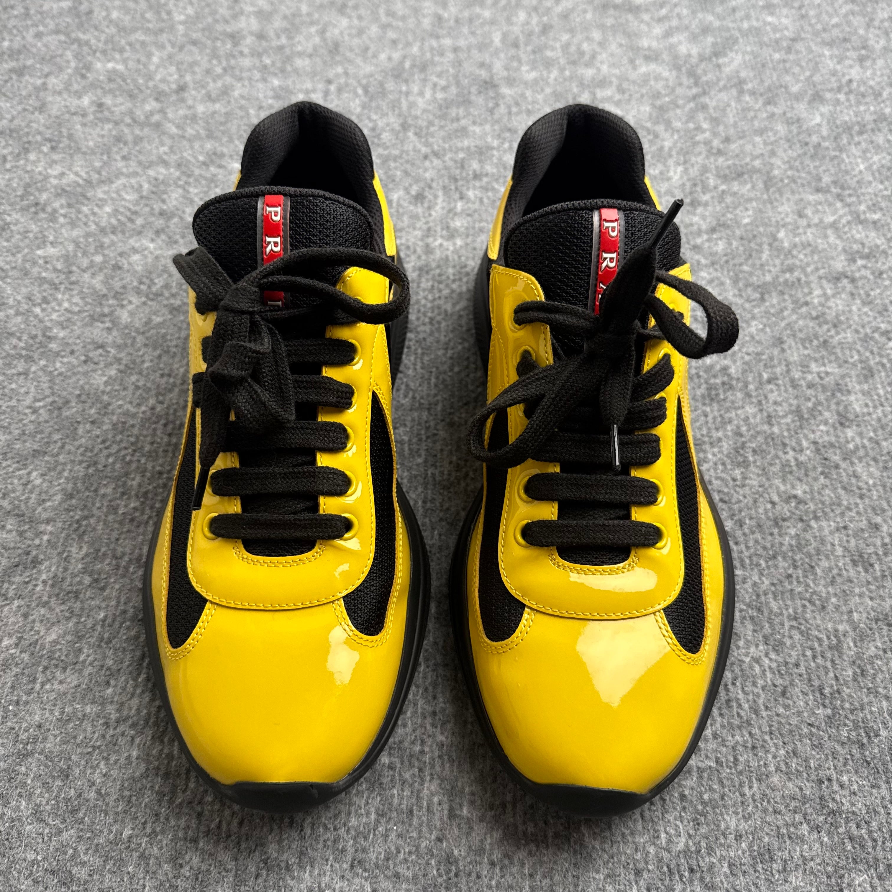 Prada Cups (Str. 43)