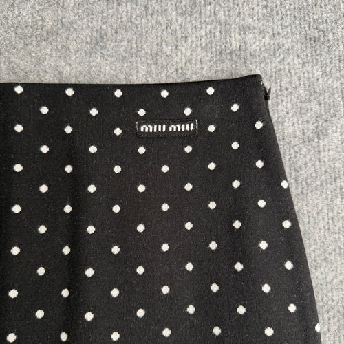 Miu Miu nederdel (Str. 38)