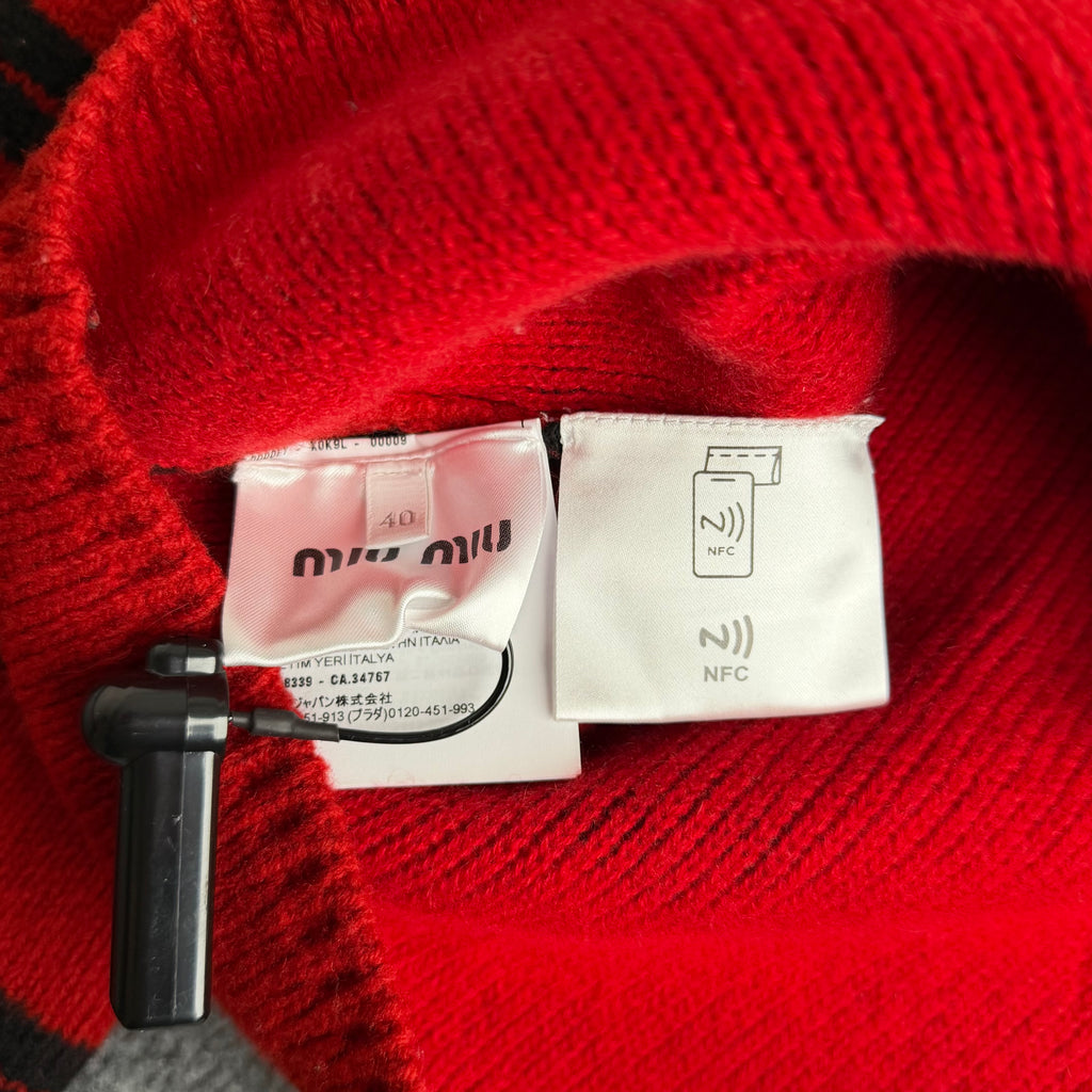 Miu Miu cardigan (Str. M)