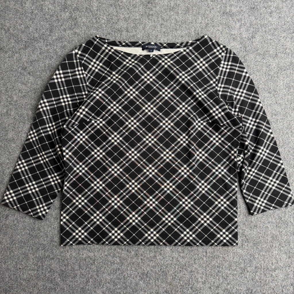 Burberry top (Str. M)