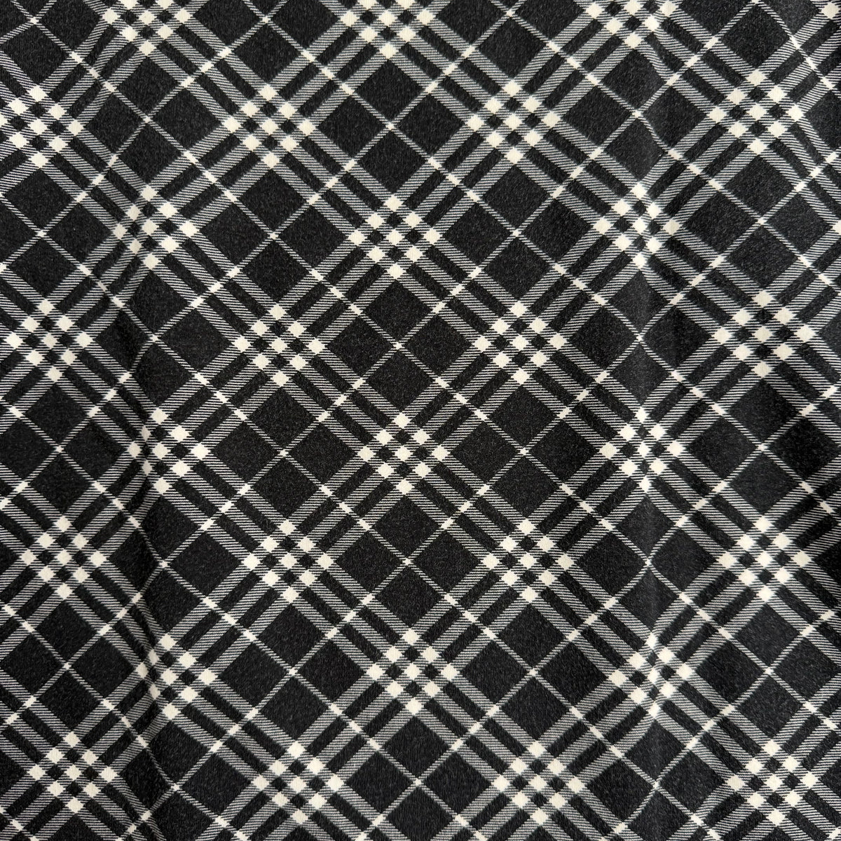 Burberry top (Str. M)