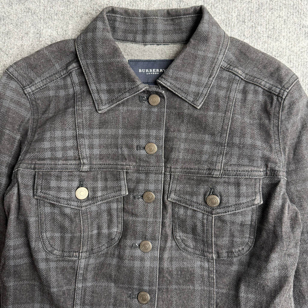 Burberry jakke (Str. S)