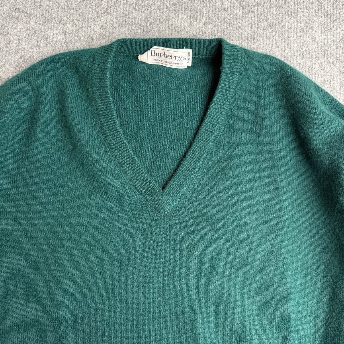 Burberry strik (Str. M)