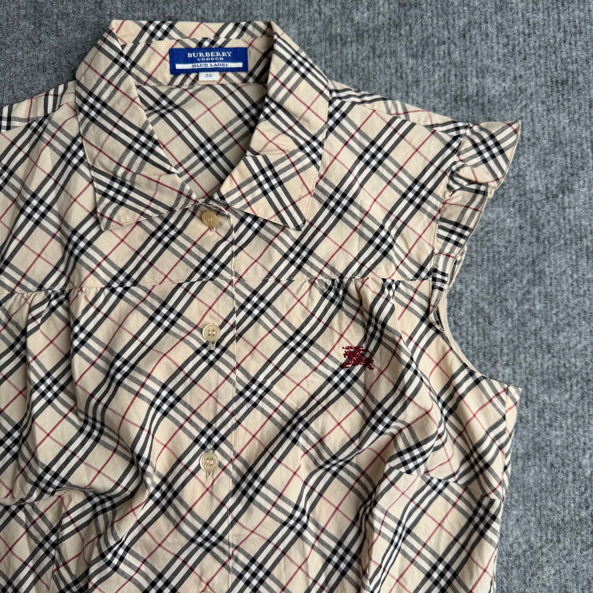 Burberry top (Str. 38)