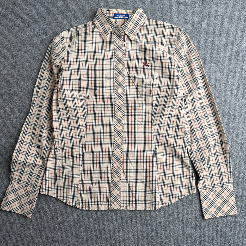 Burberry skjorte (Str. S)