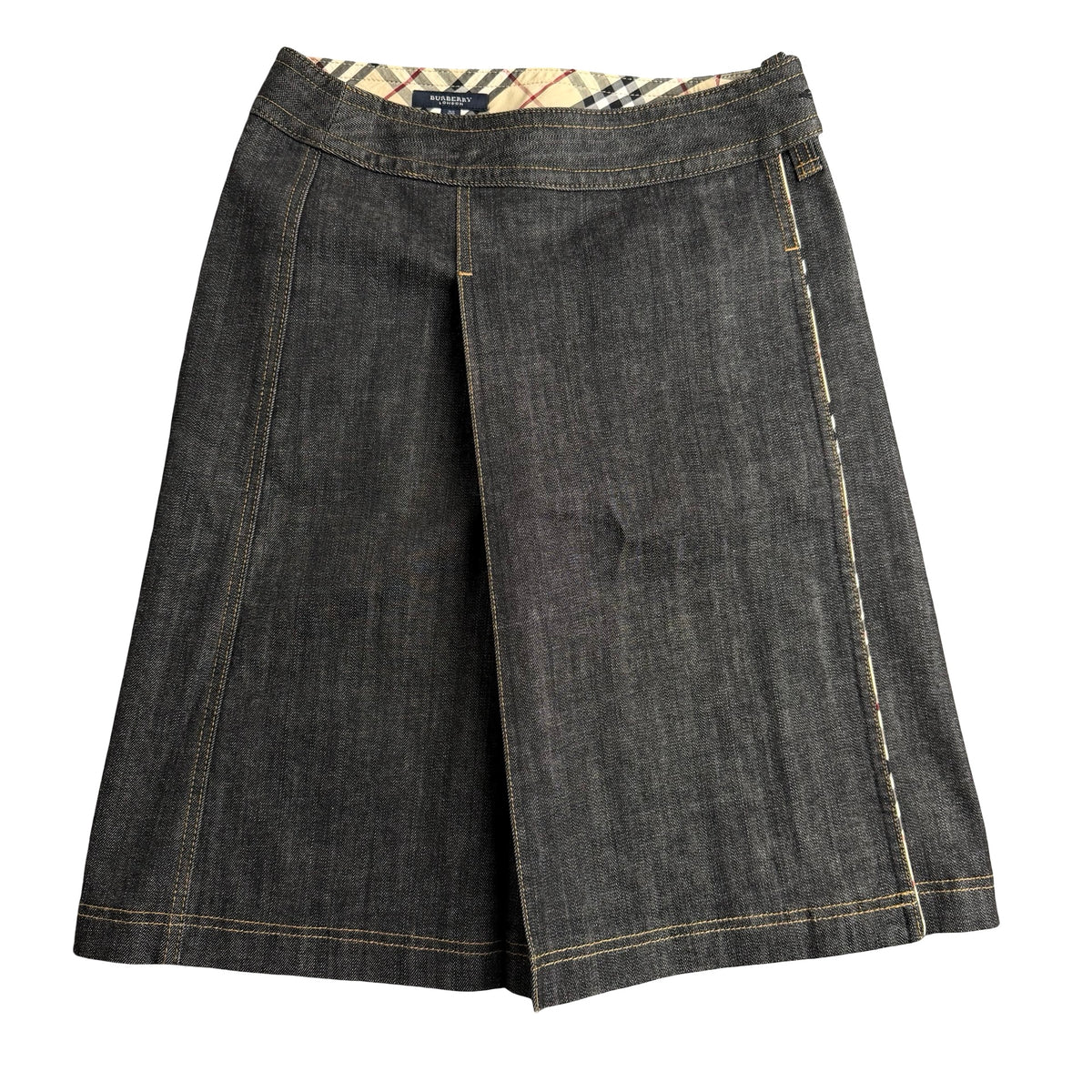 Burberry nederdel (Str. 38)