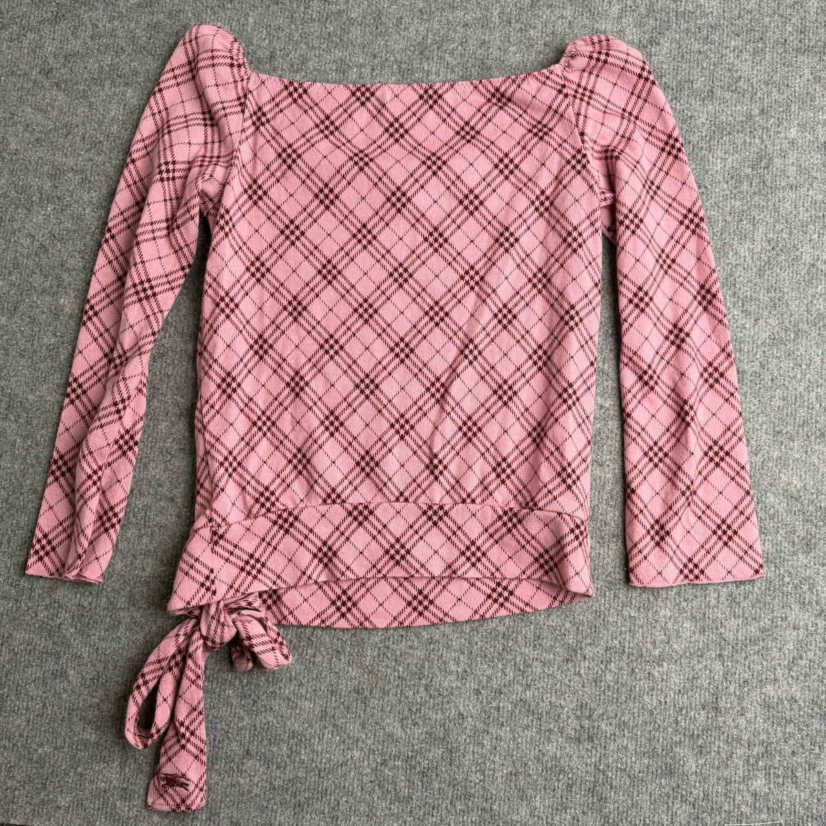 Burberry top (Str. S)