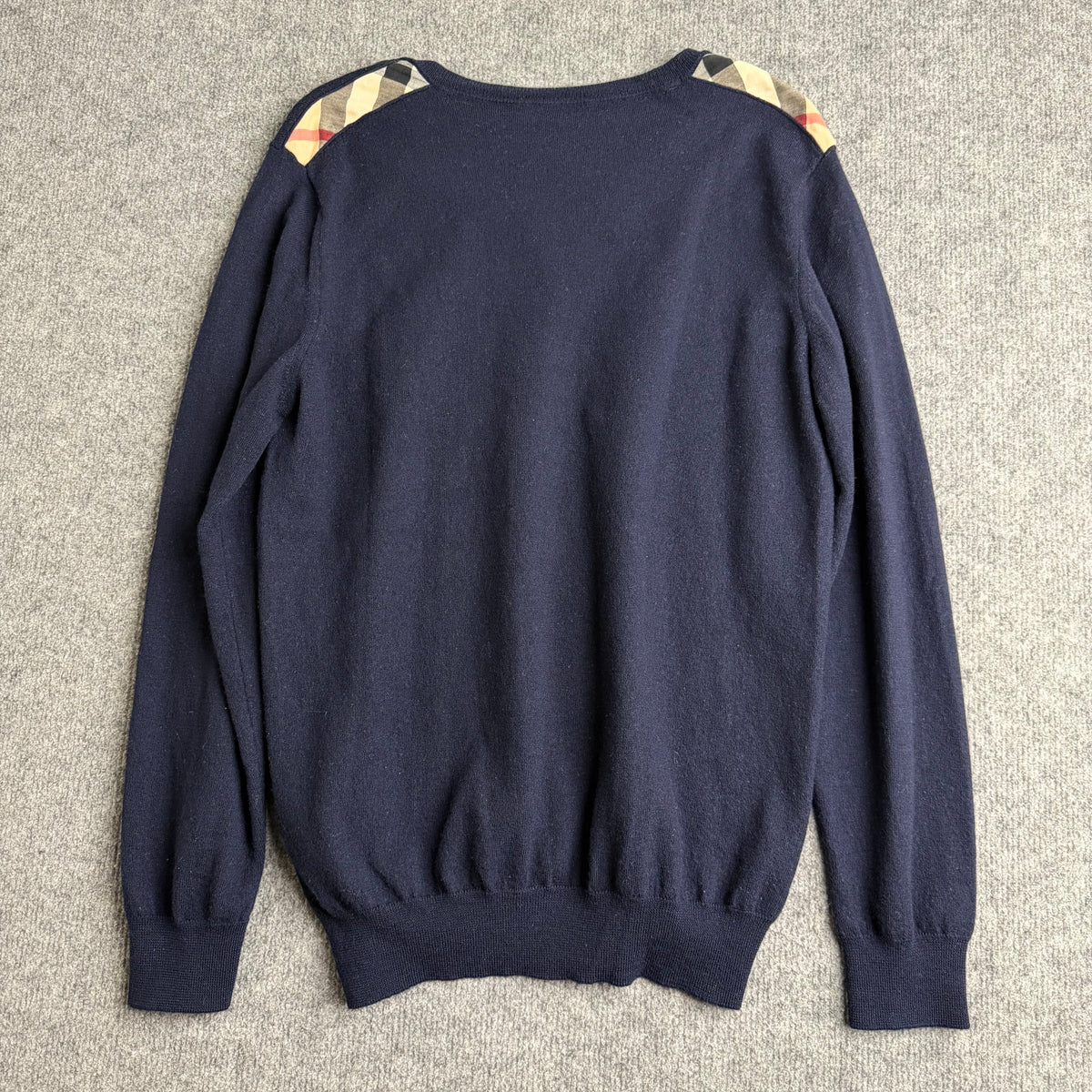 Burberry strik (Str. M)