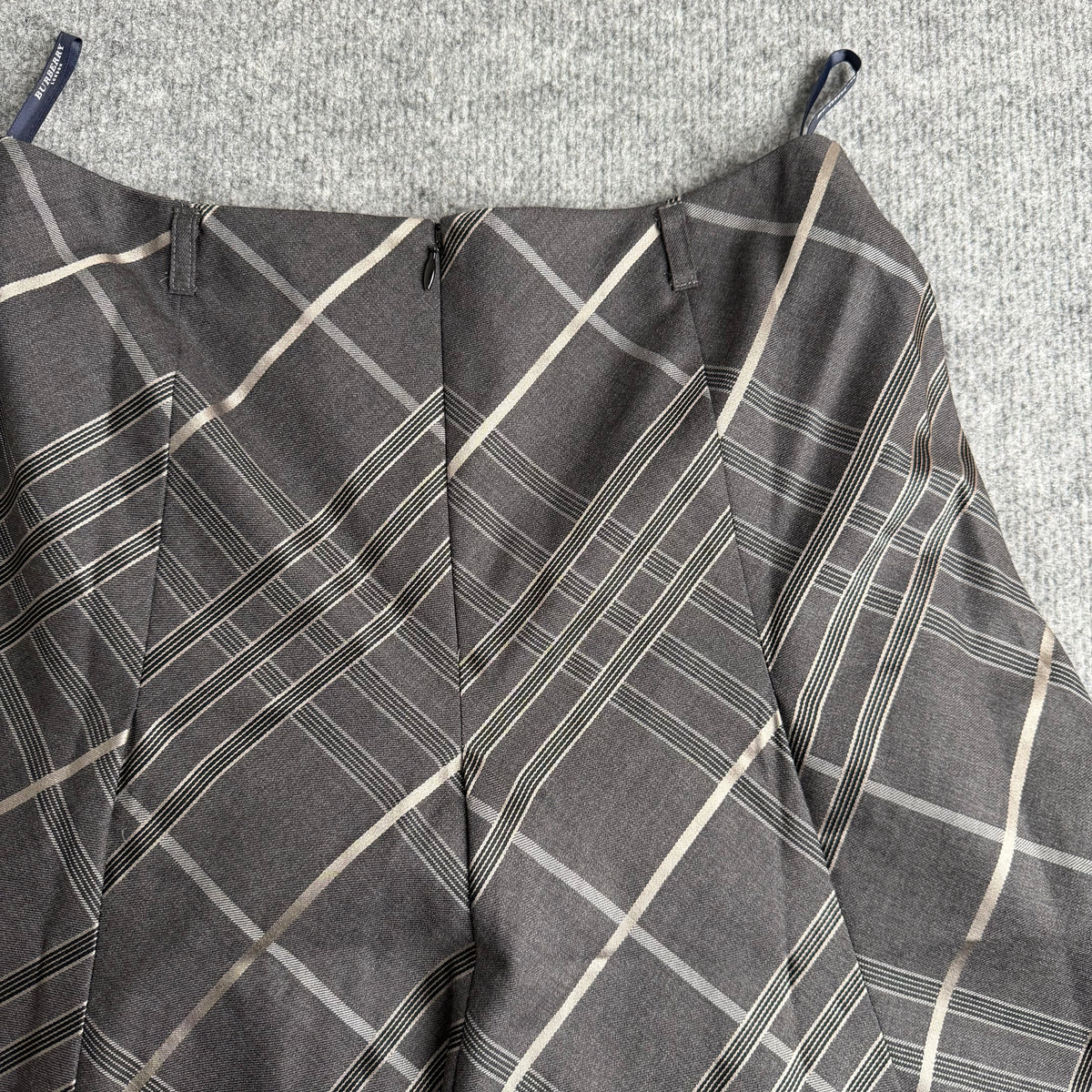Burberry nederdel (Str. 38)