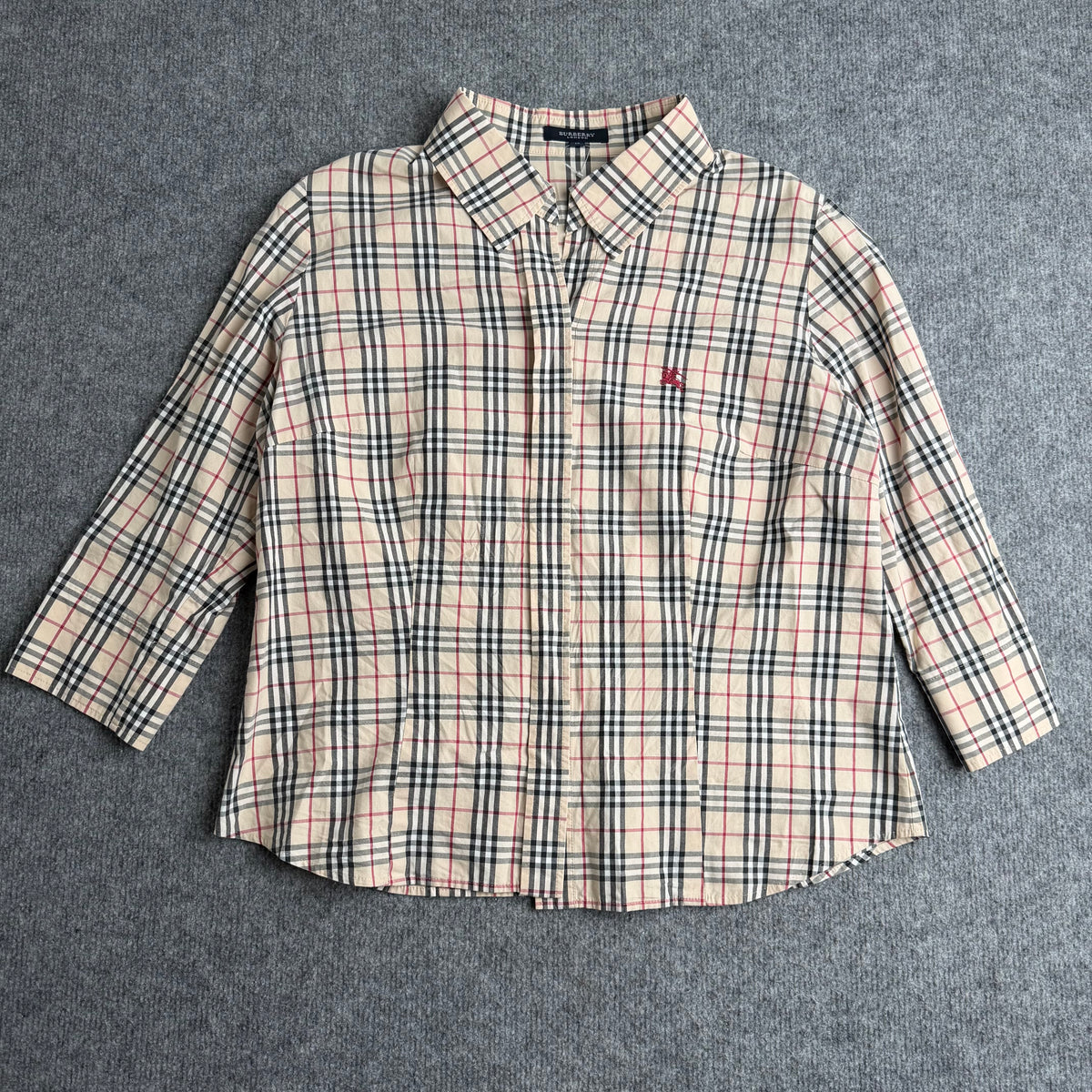 Burberry skjorte (Str. XS)