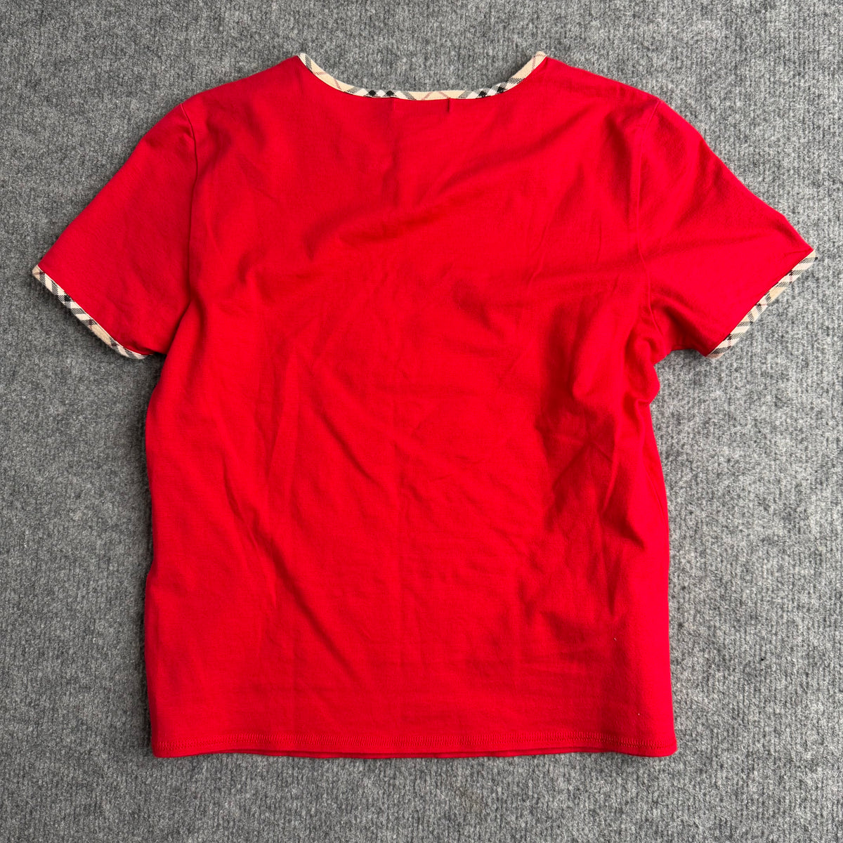 Burberry t-shirt (Str. S)