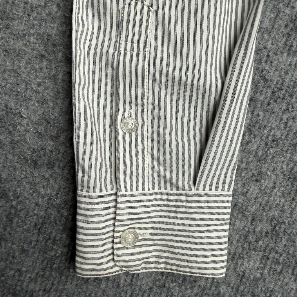 Burberry skjorte (Str. XS)