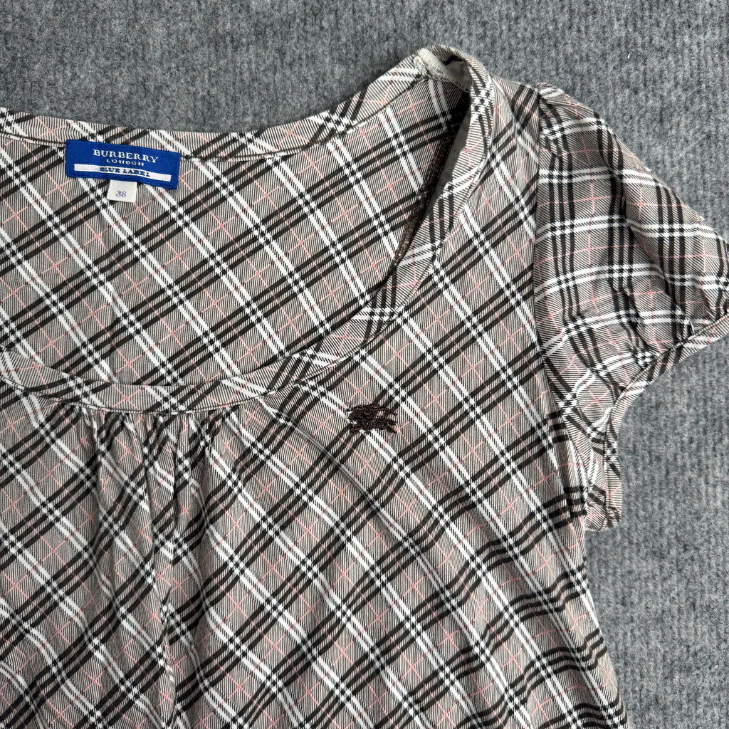 Burberry top (Str. S)