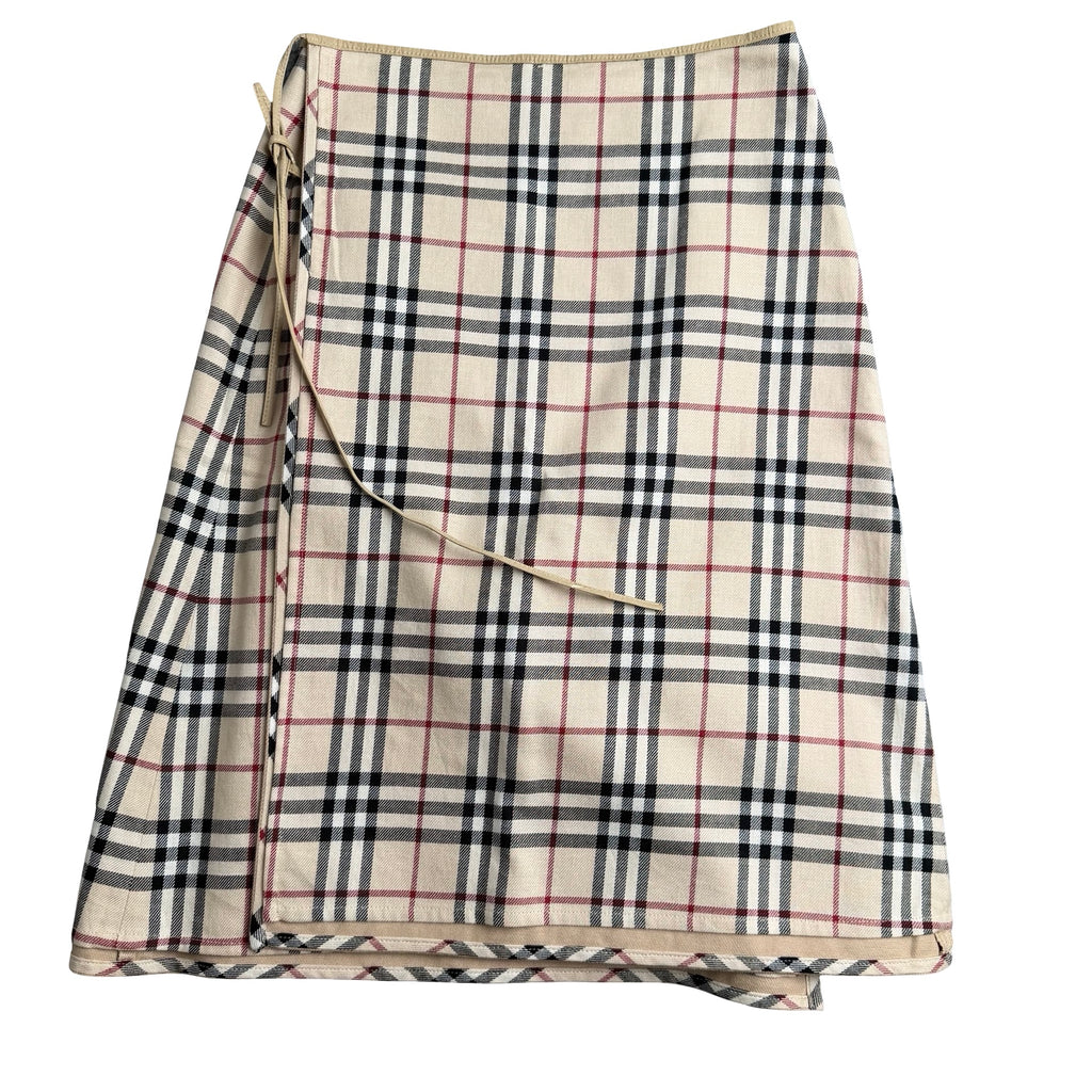 Burberry nederdel (Str. 38)