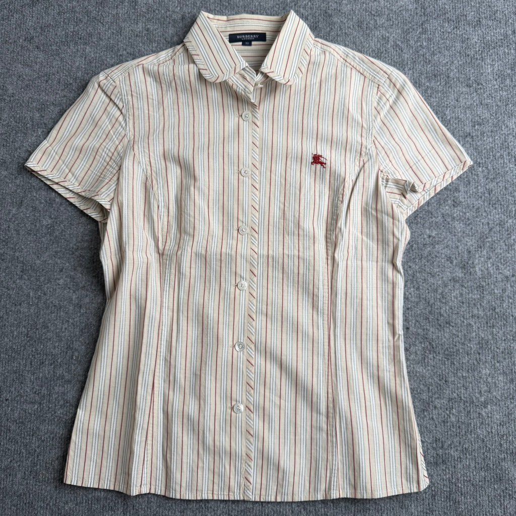 Burberry skjorte (Str. 38)