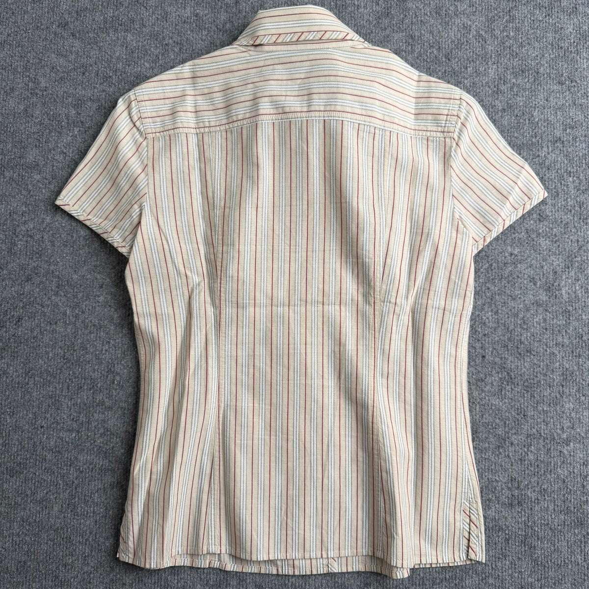 Burberry skjorte (Str. 38)