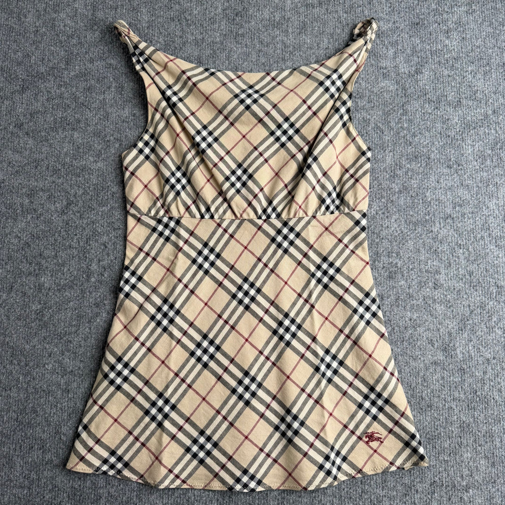 Burberry top (Str. S)