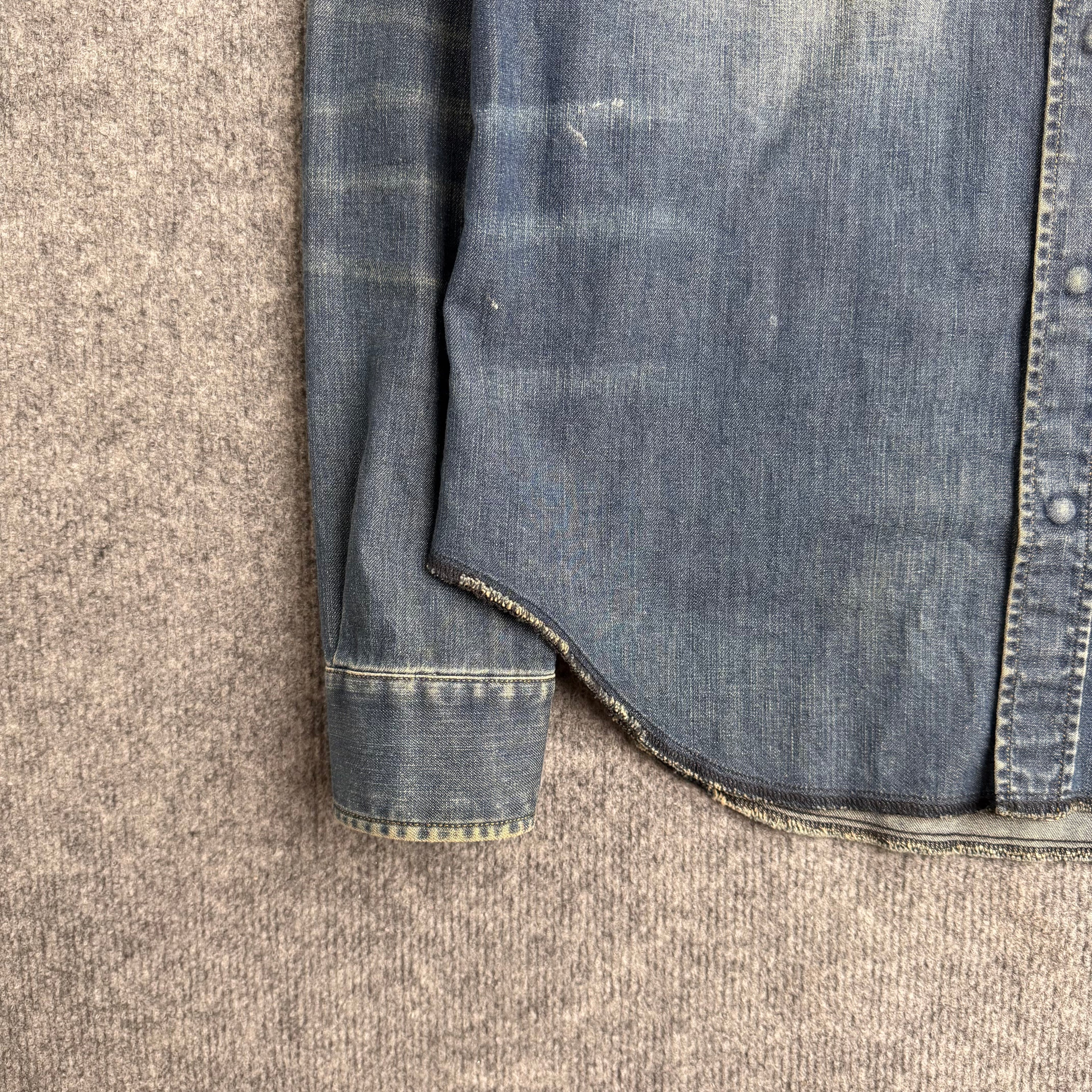 Maison Margiela skjorte (Str. M)