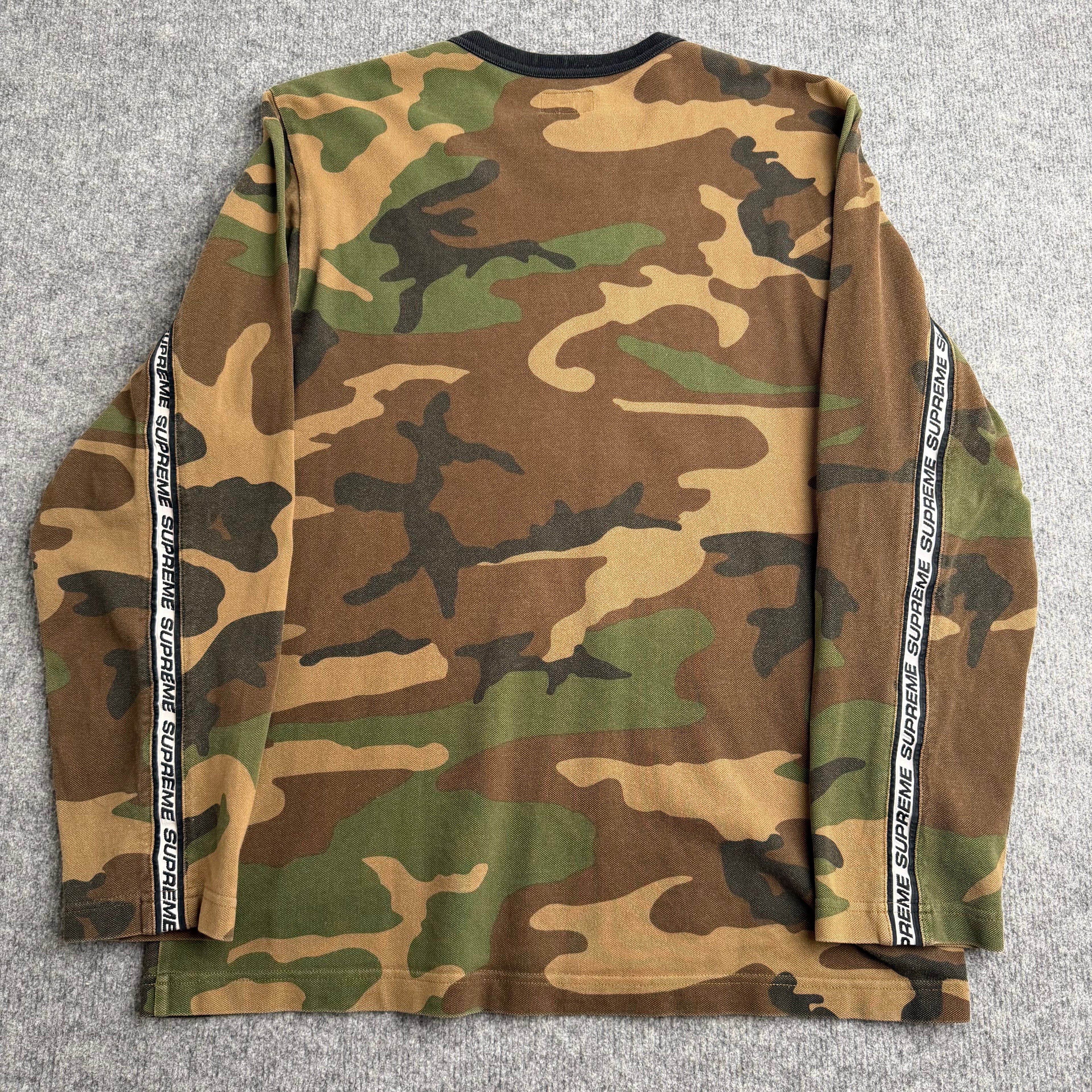 Supreme bluse (Str. M)