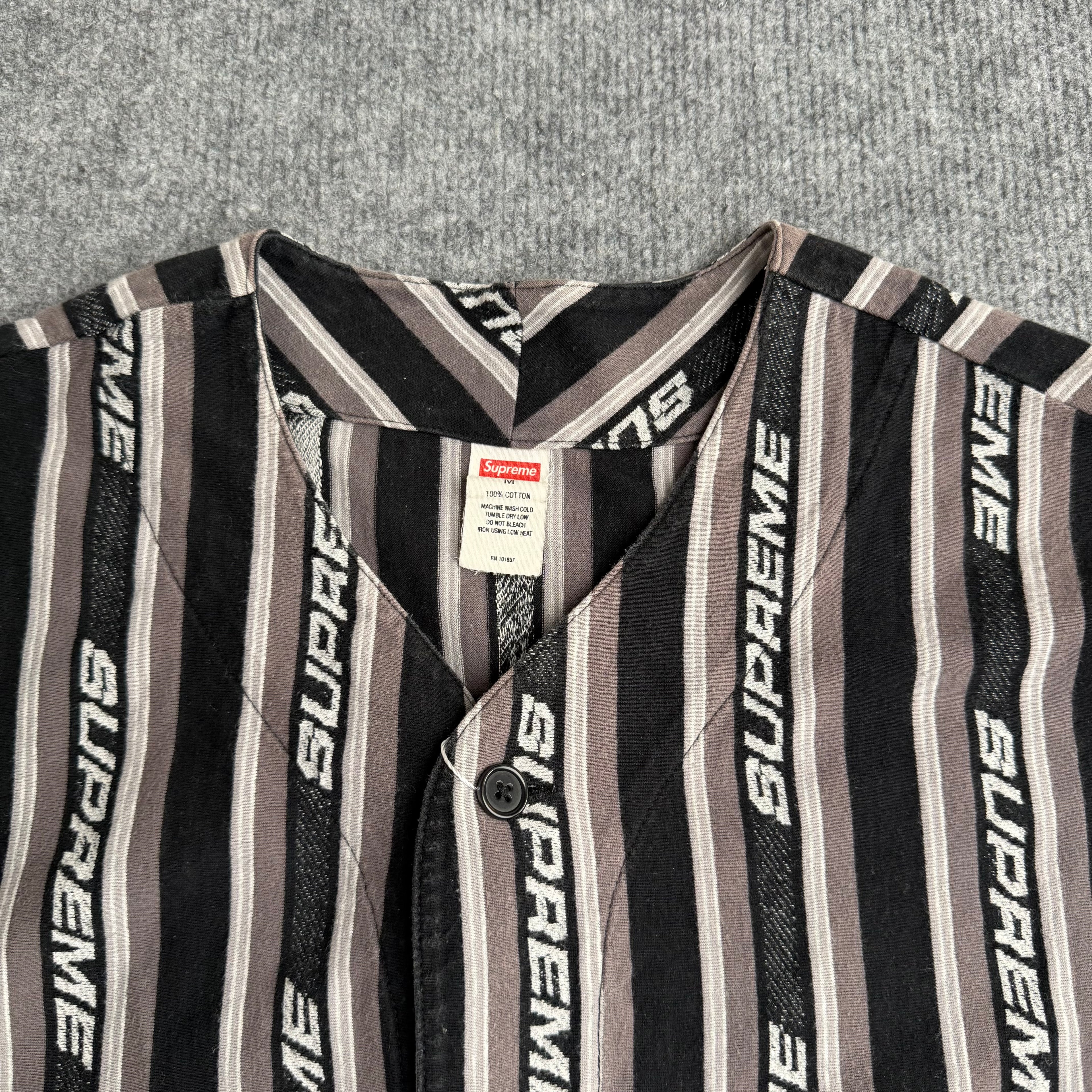 Supreme t-shirt (Str. M)