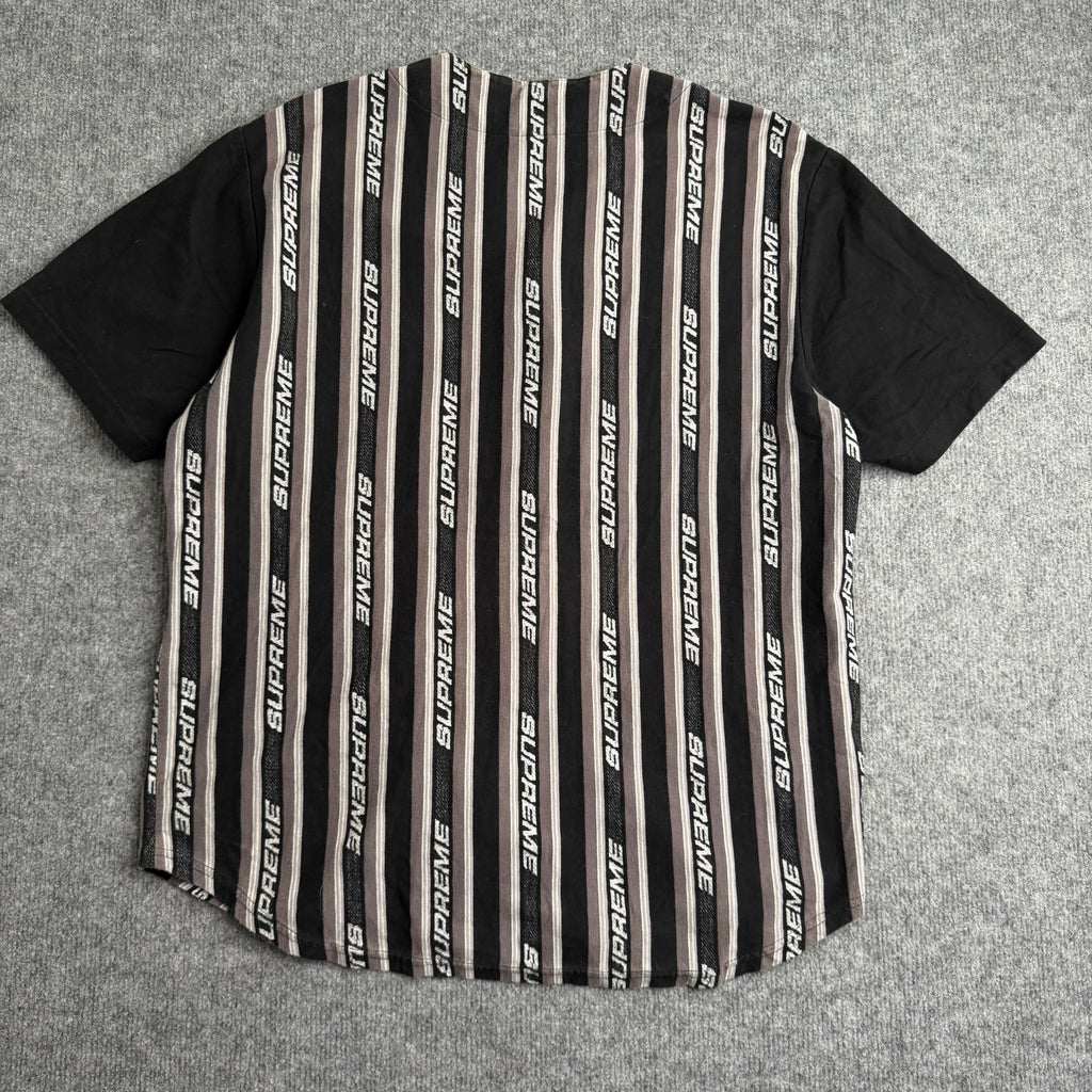 Supreme t-shirt (Str. M)