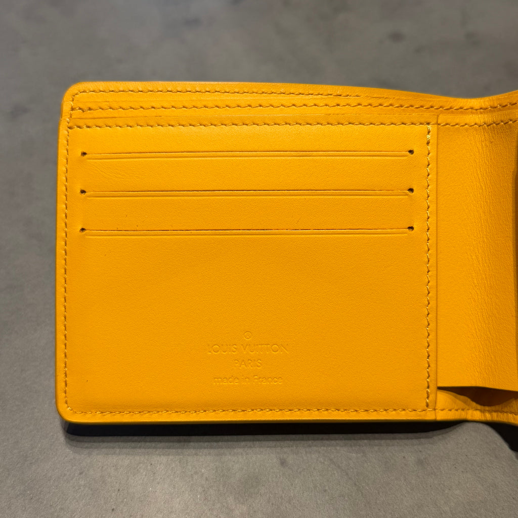 Louis Vuitton Pung