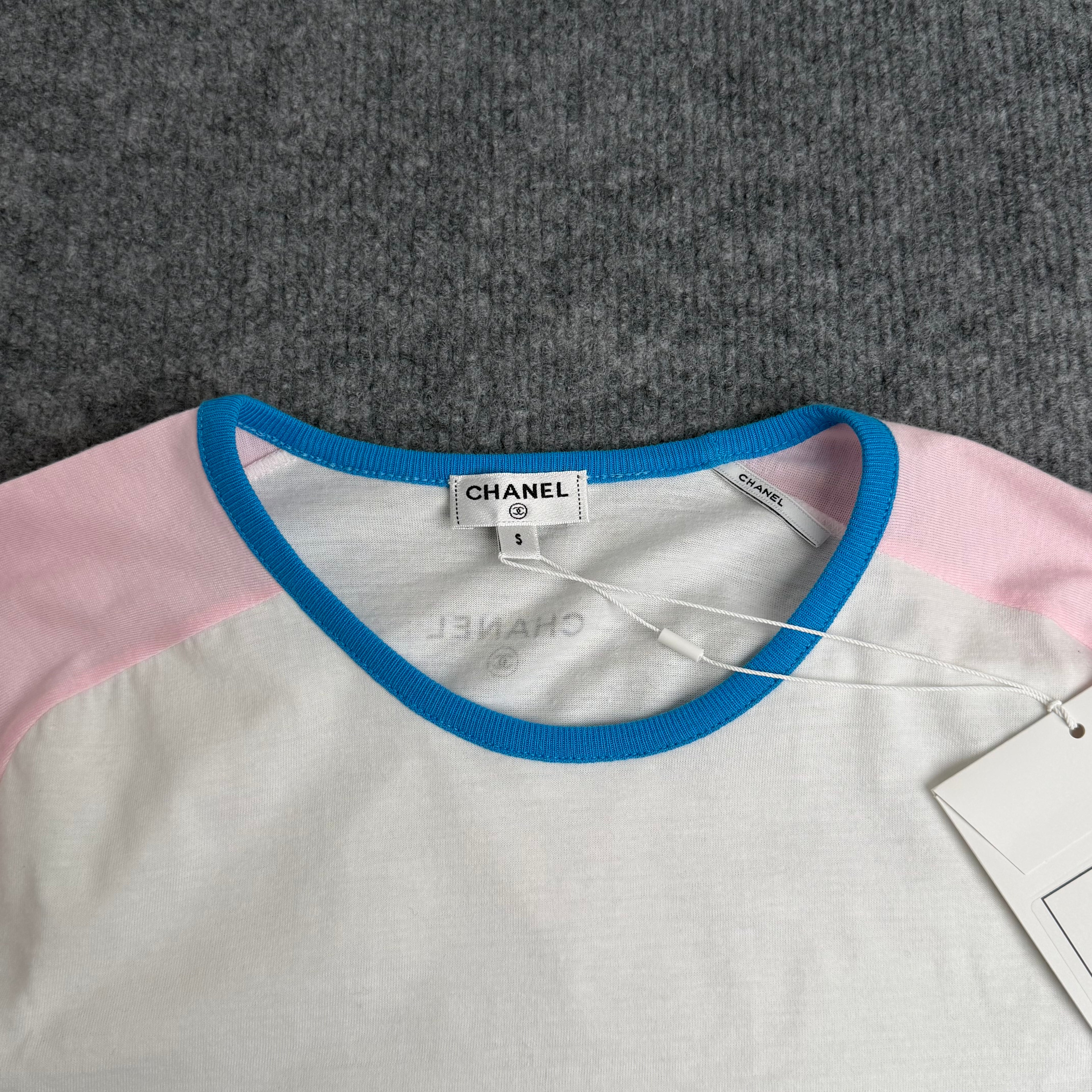 Chanel t-shirt (Str. S)